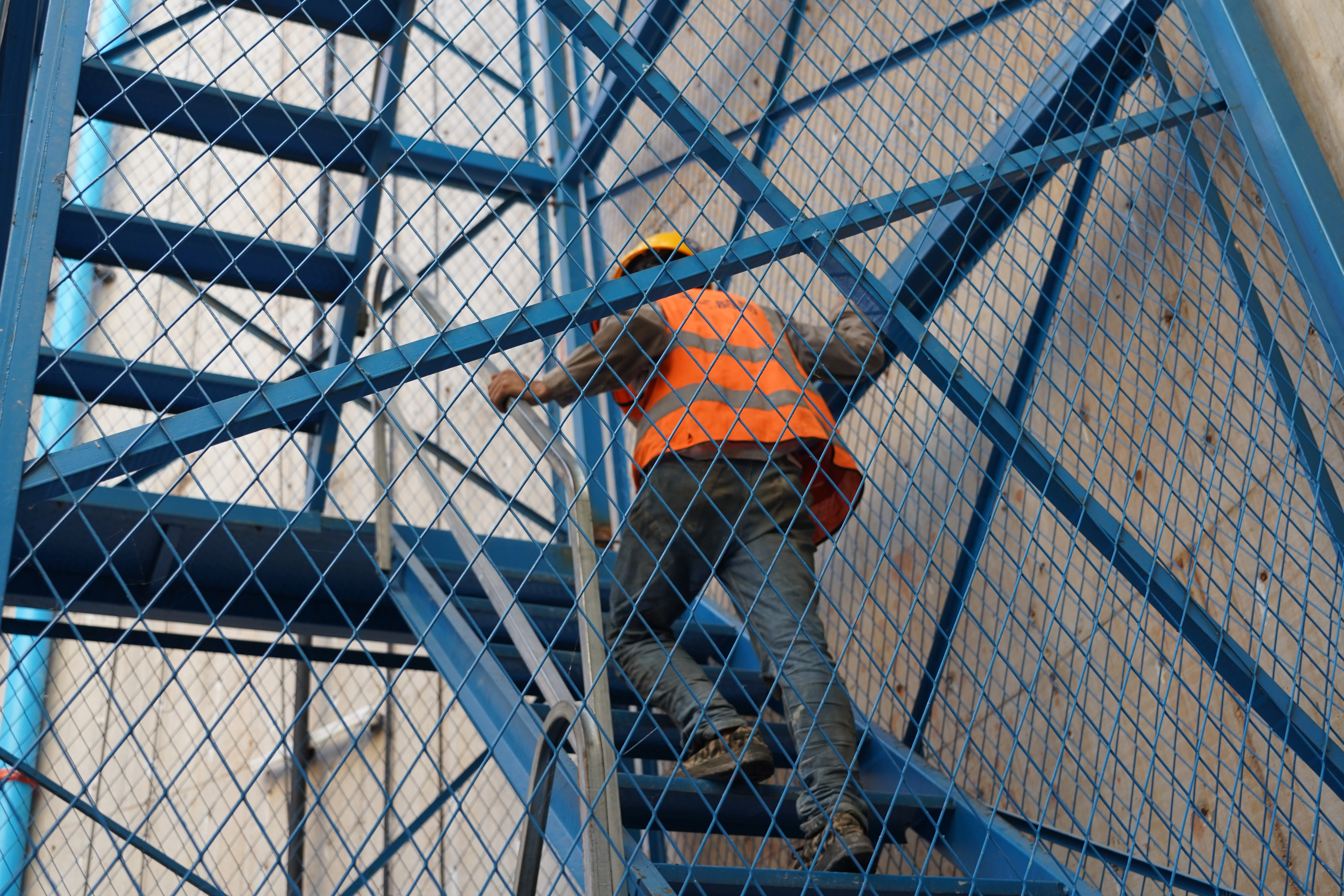 TBM tunnel cutter swaps can save weeks on long drives