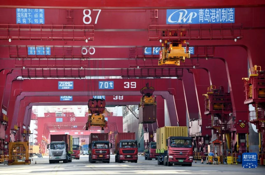 Port crane automation: KPIs to show CFO