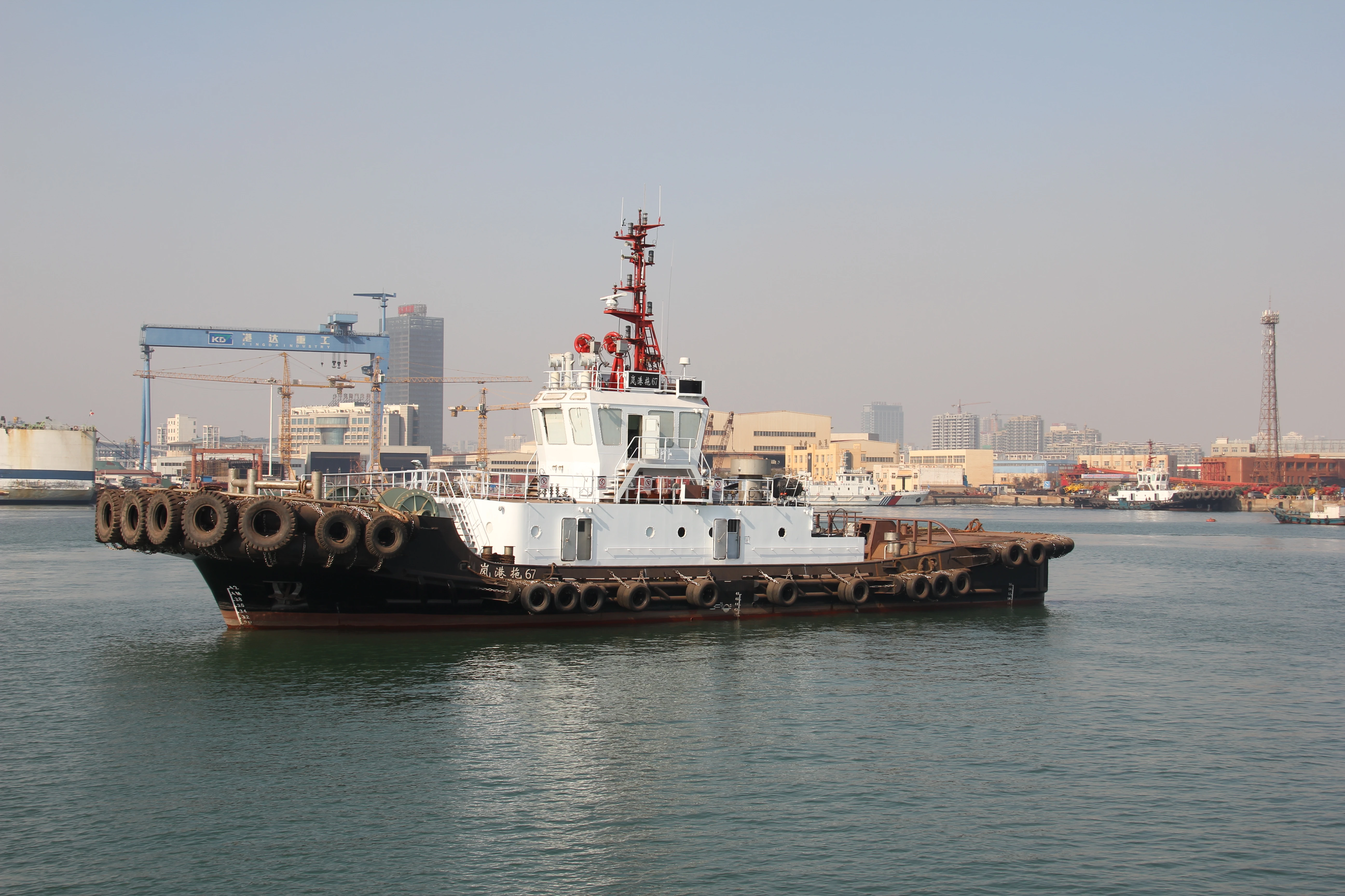 Blind-spot sensing on a port crane cuts near misses