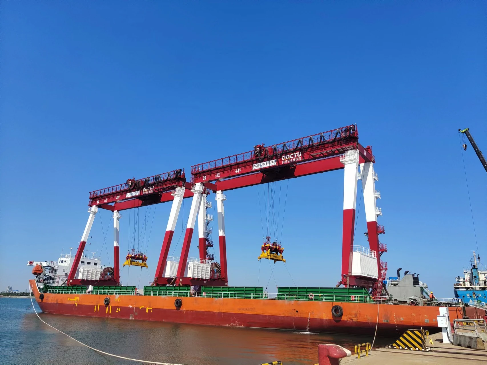 Implementing a container crane KPI plan for optimized container handling