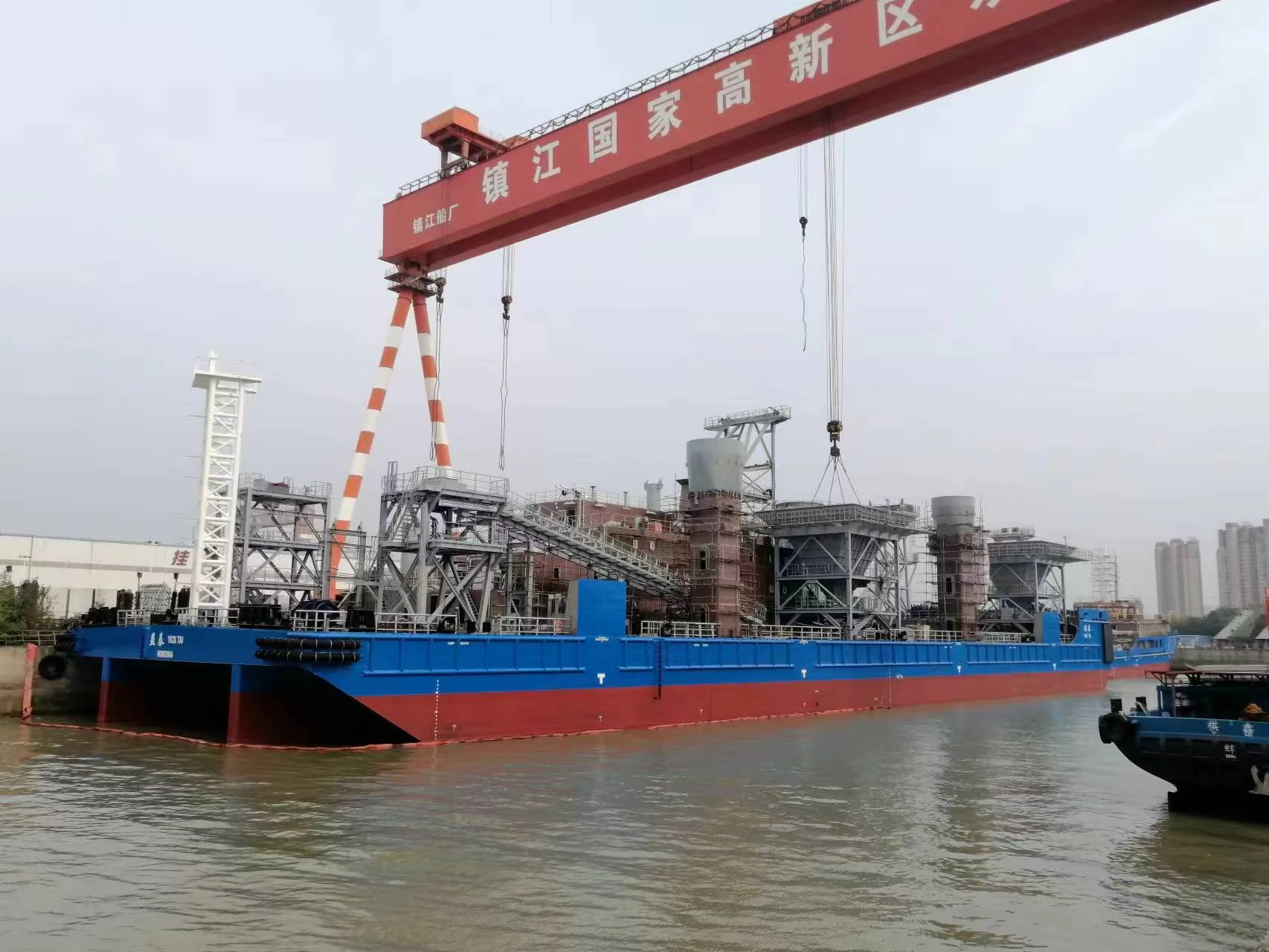 Container handling gantry crane dispatch pitfalls