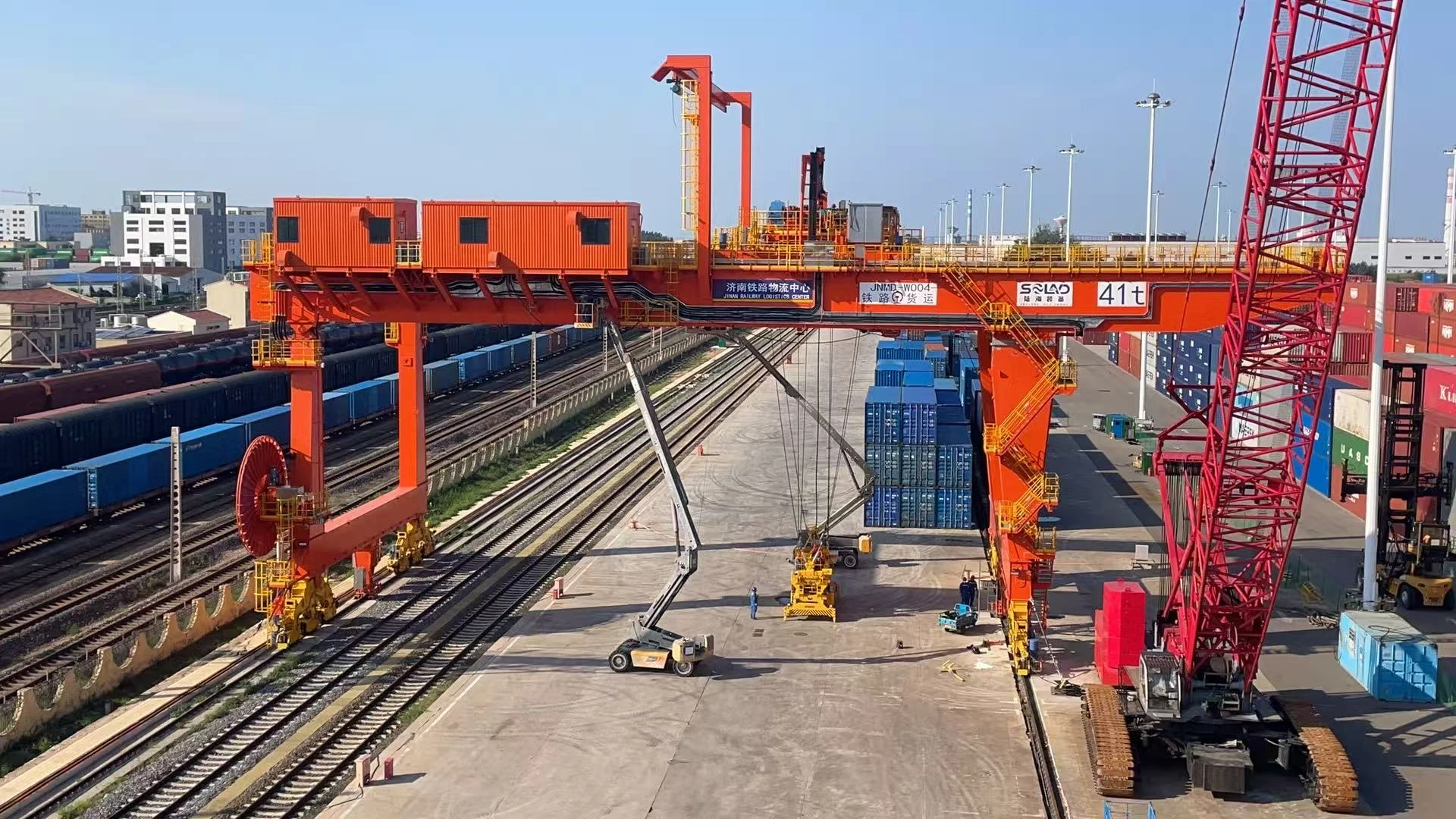Container crane anti-sway can raise moves per hour: operational efficiency and productivity