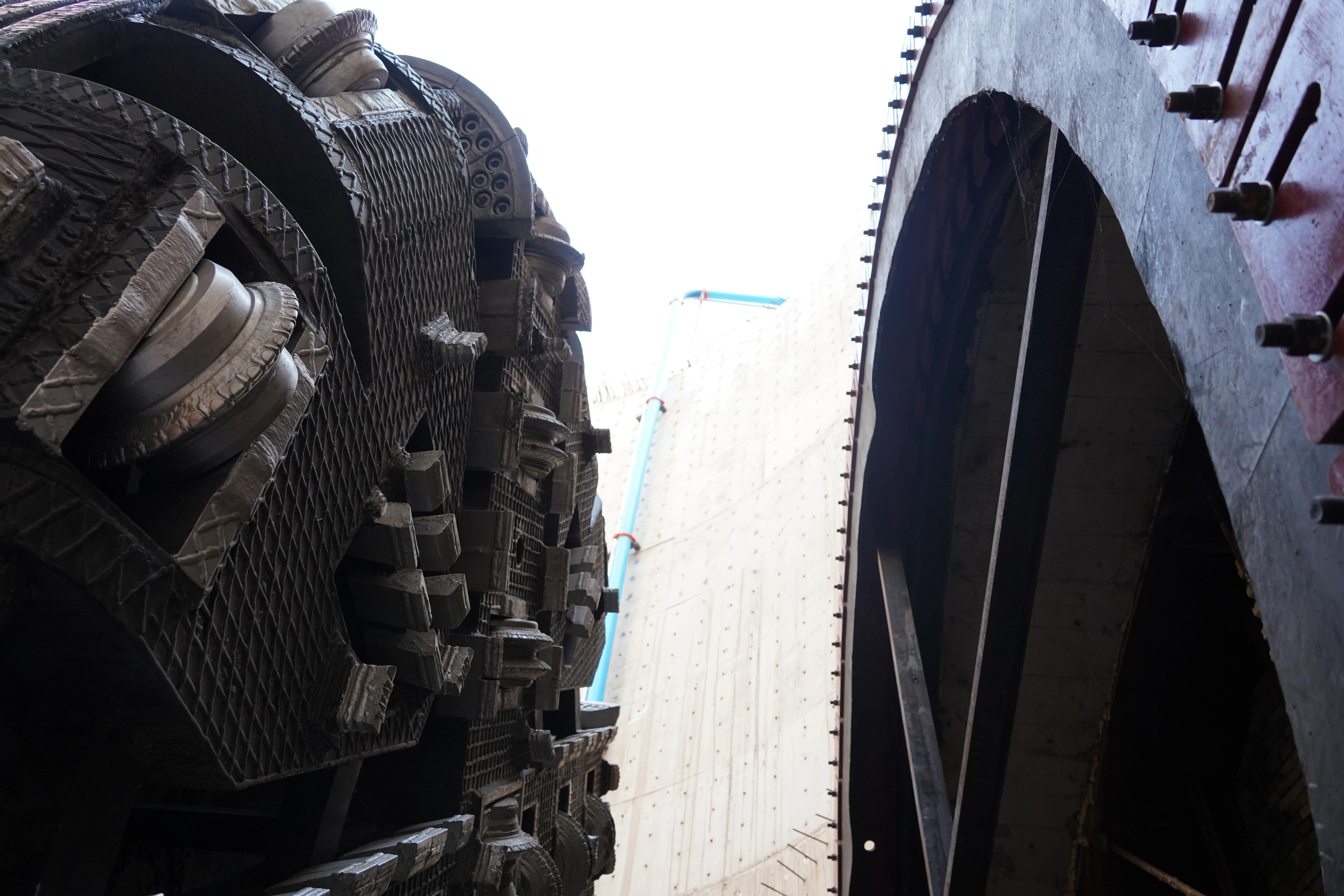 micro tunneling thrust tuning and reduced stoppages