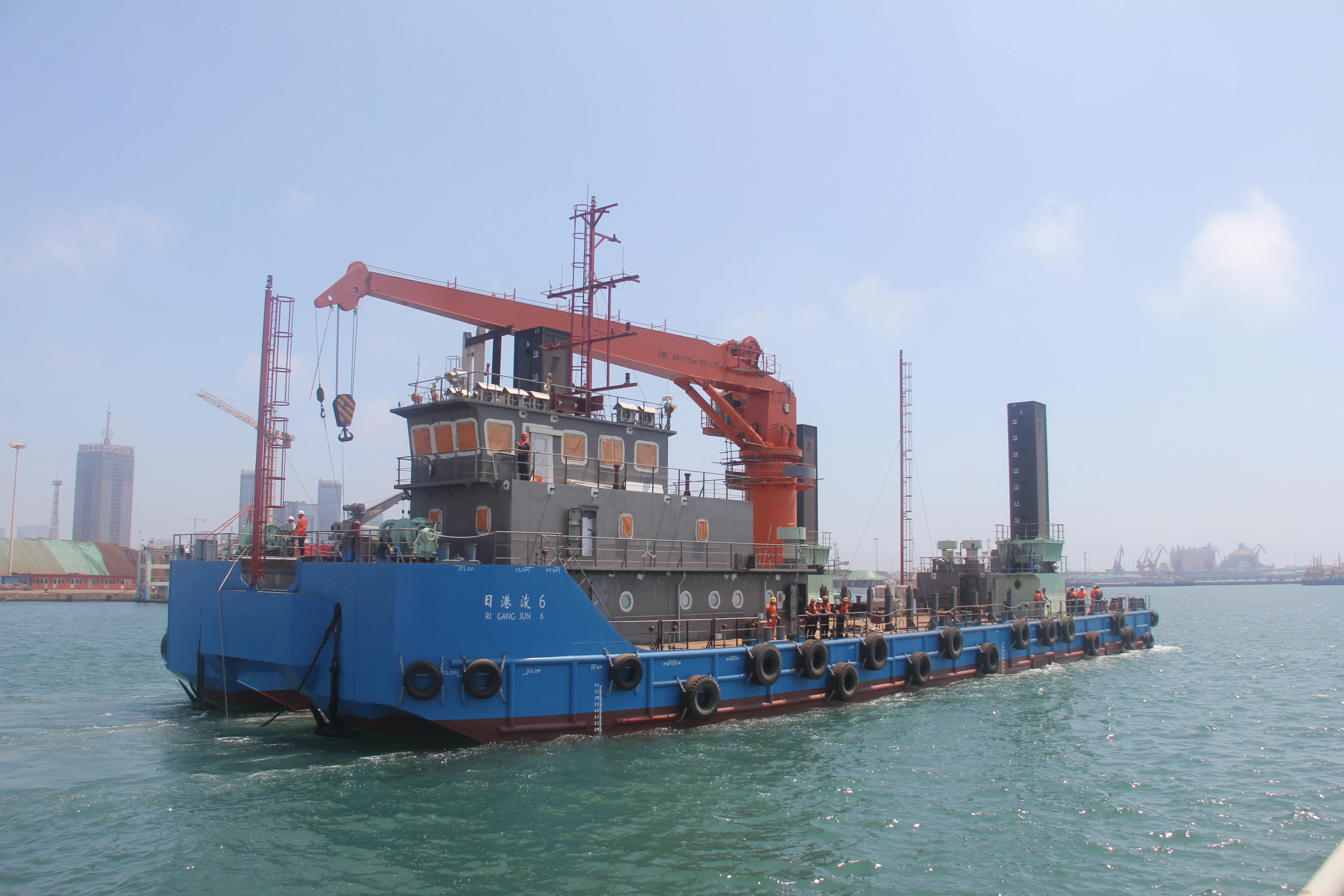 Container crane: empty travel increases maintenance