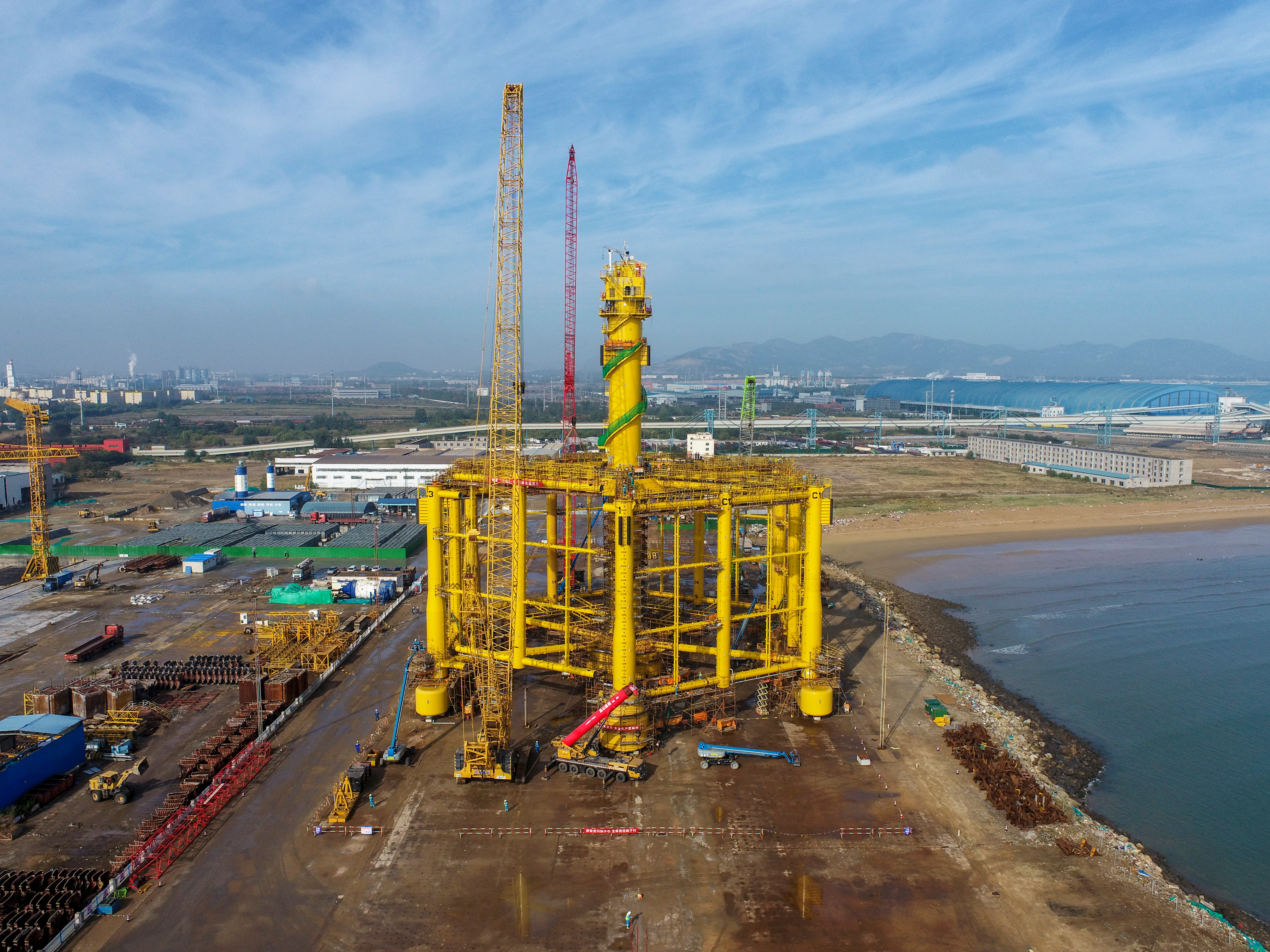 Fuel Waste Challenges in Port Machinery