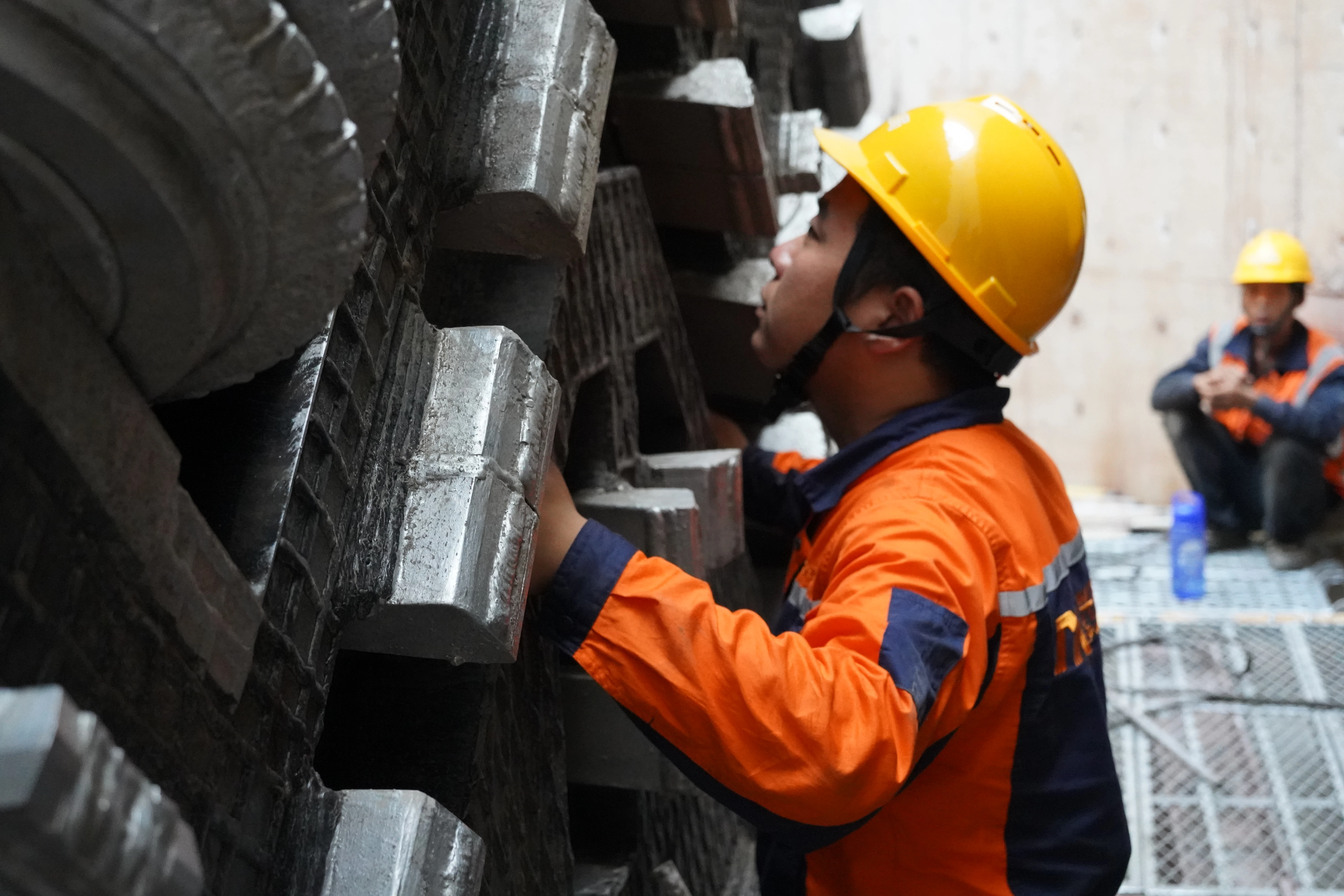 Implementing Reward Systems for TBM Energy Efficiency