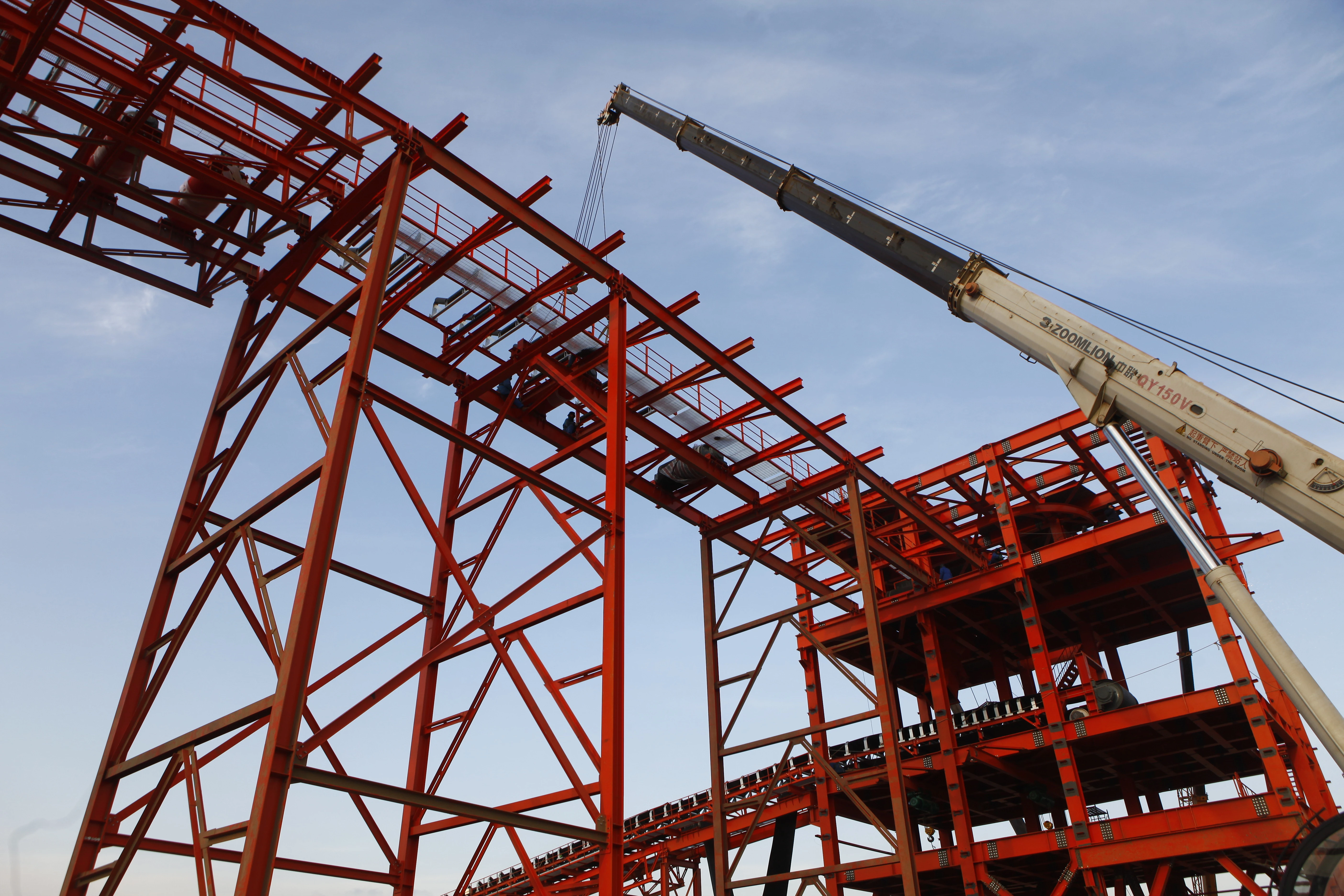 Port crane fault warnings reduce breakdown surprises