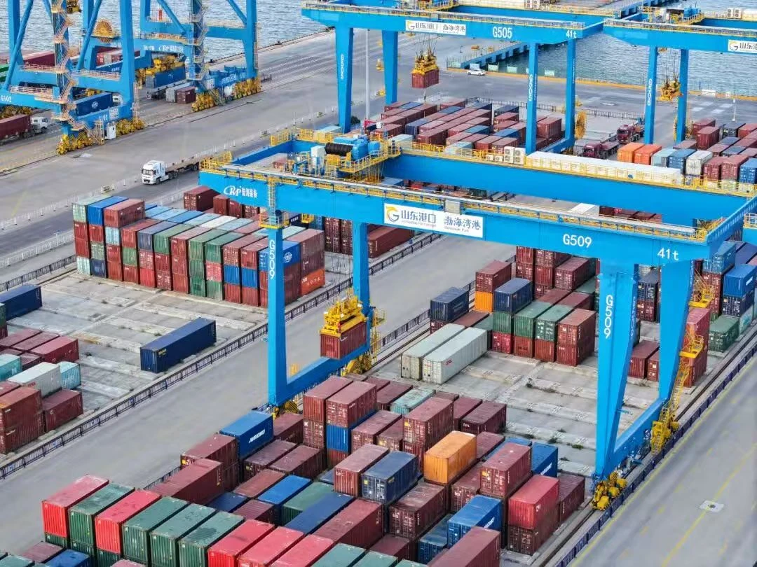 Container crane remote view reduces response time