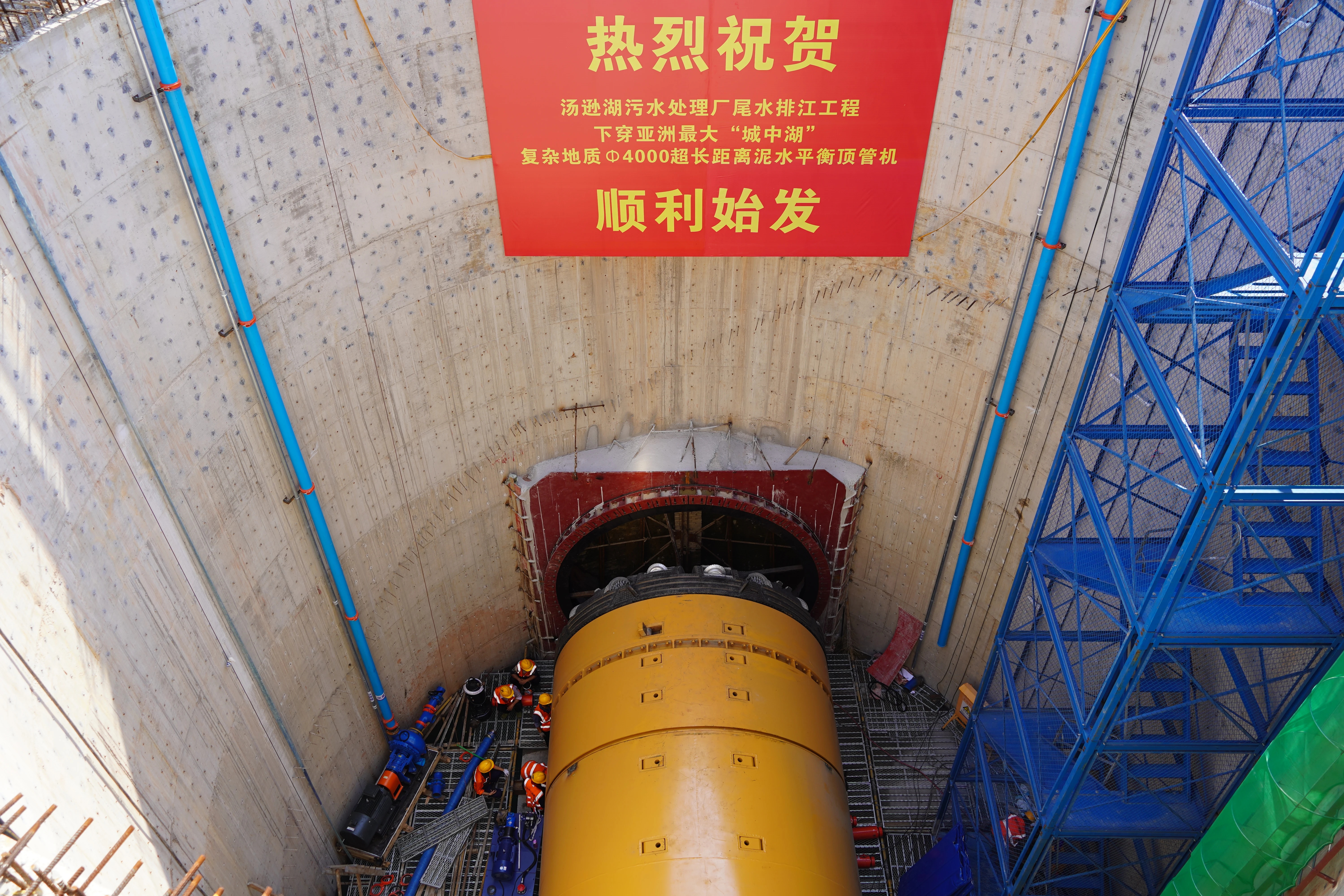 A TBM tunnel needs thrust margin in squeezing ground