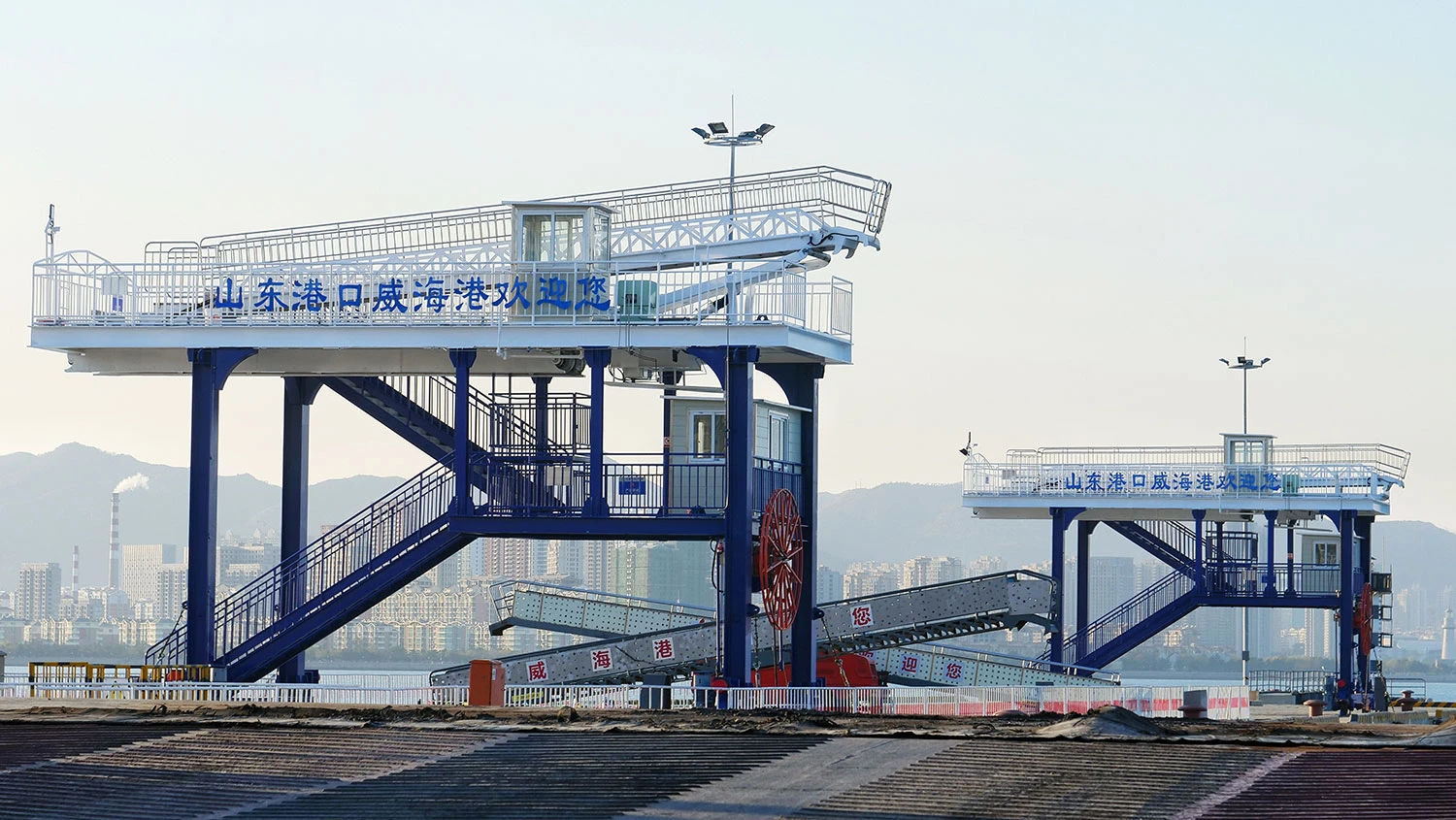 Container crane hoist speed: win competitive bids