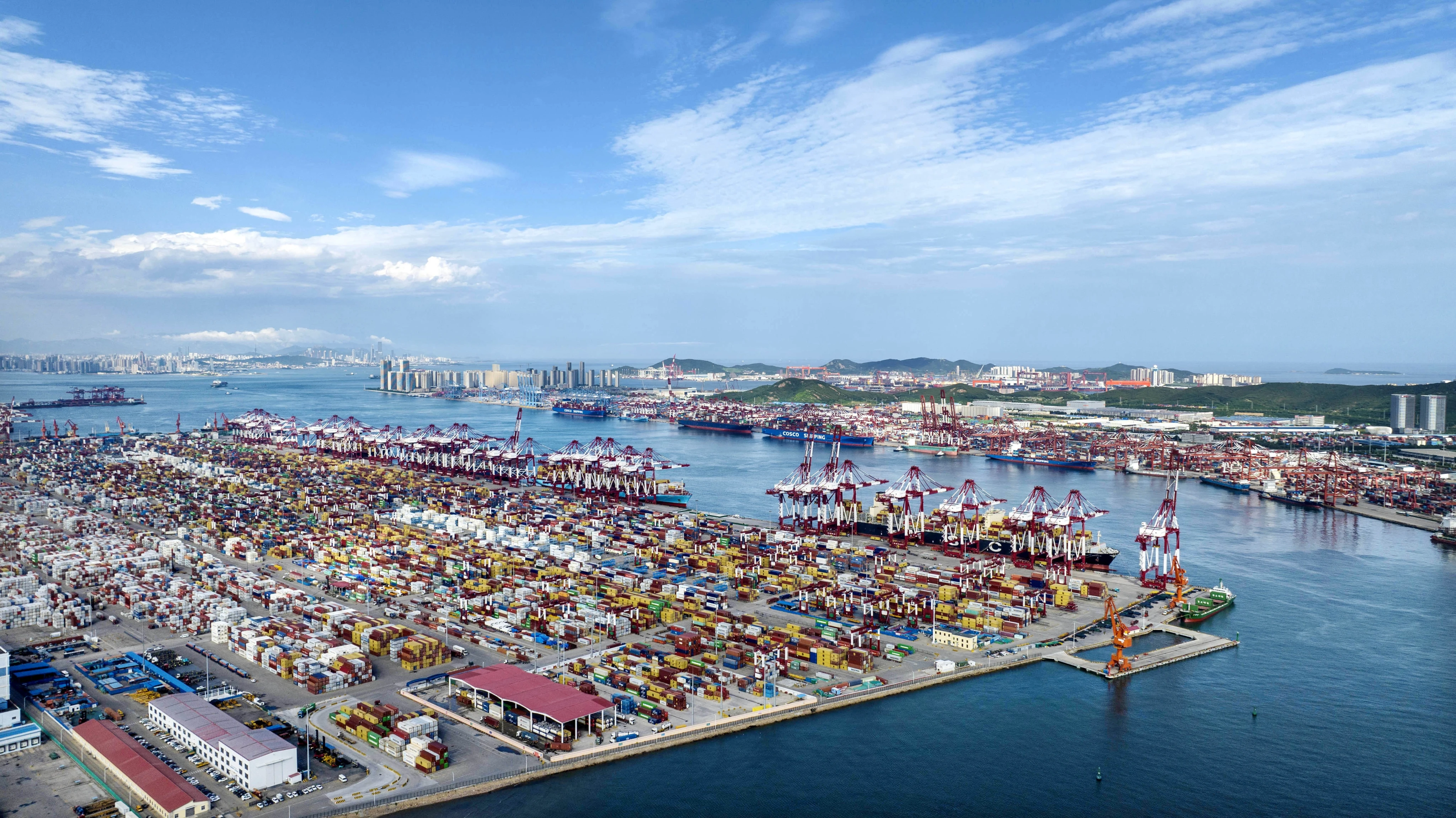 Port crane anti-collision: reduce near-miss rate fast