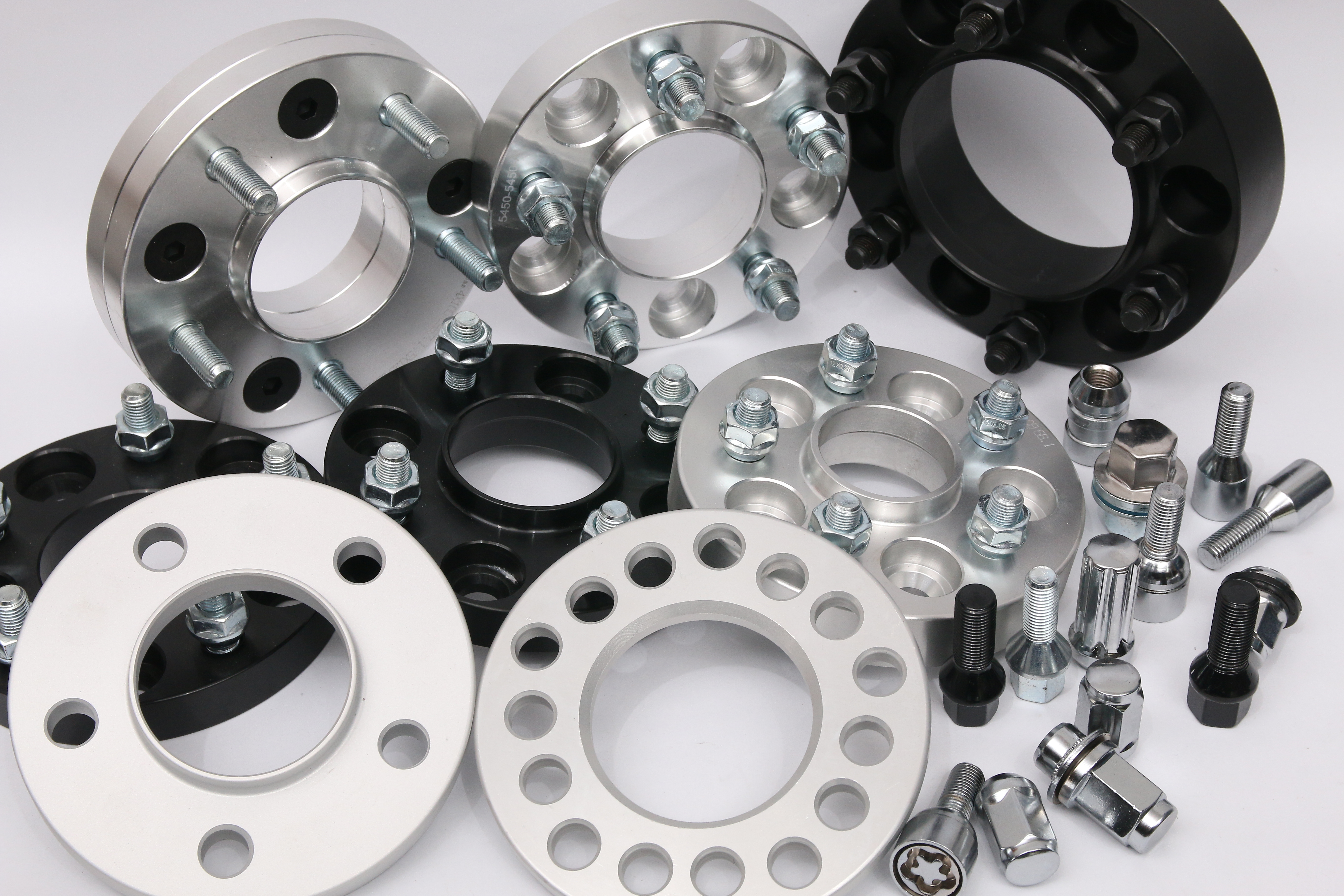 Do wheel nut covers prevent rust?