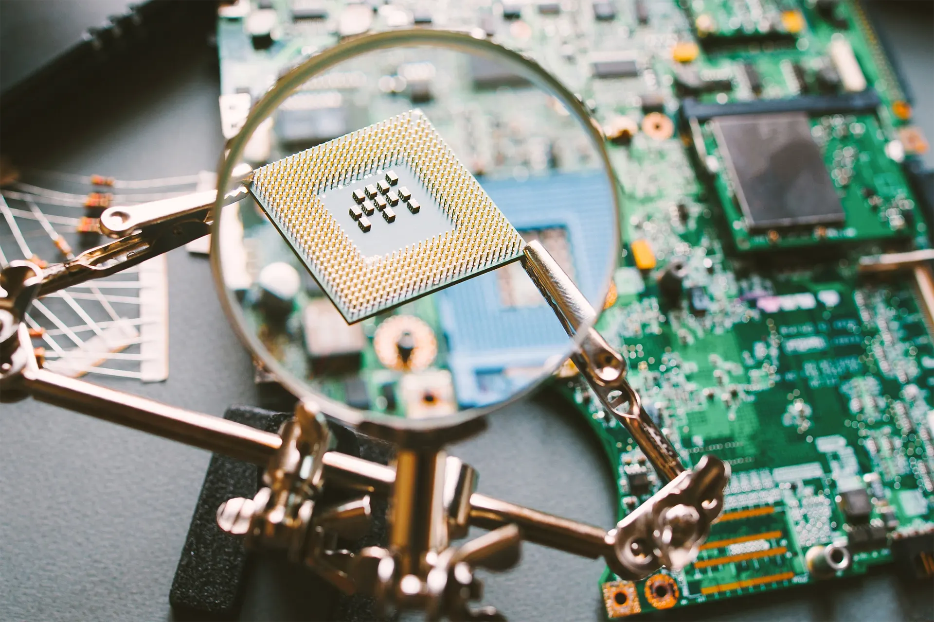 Simple Steps to Source Hard to Find Electronic Components