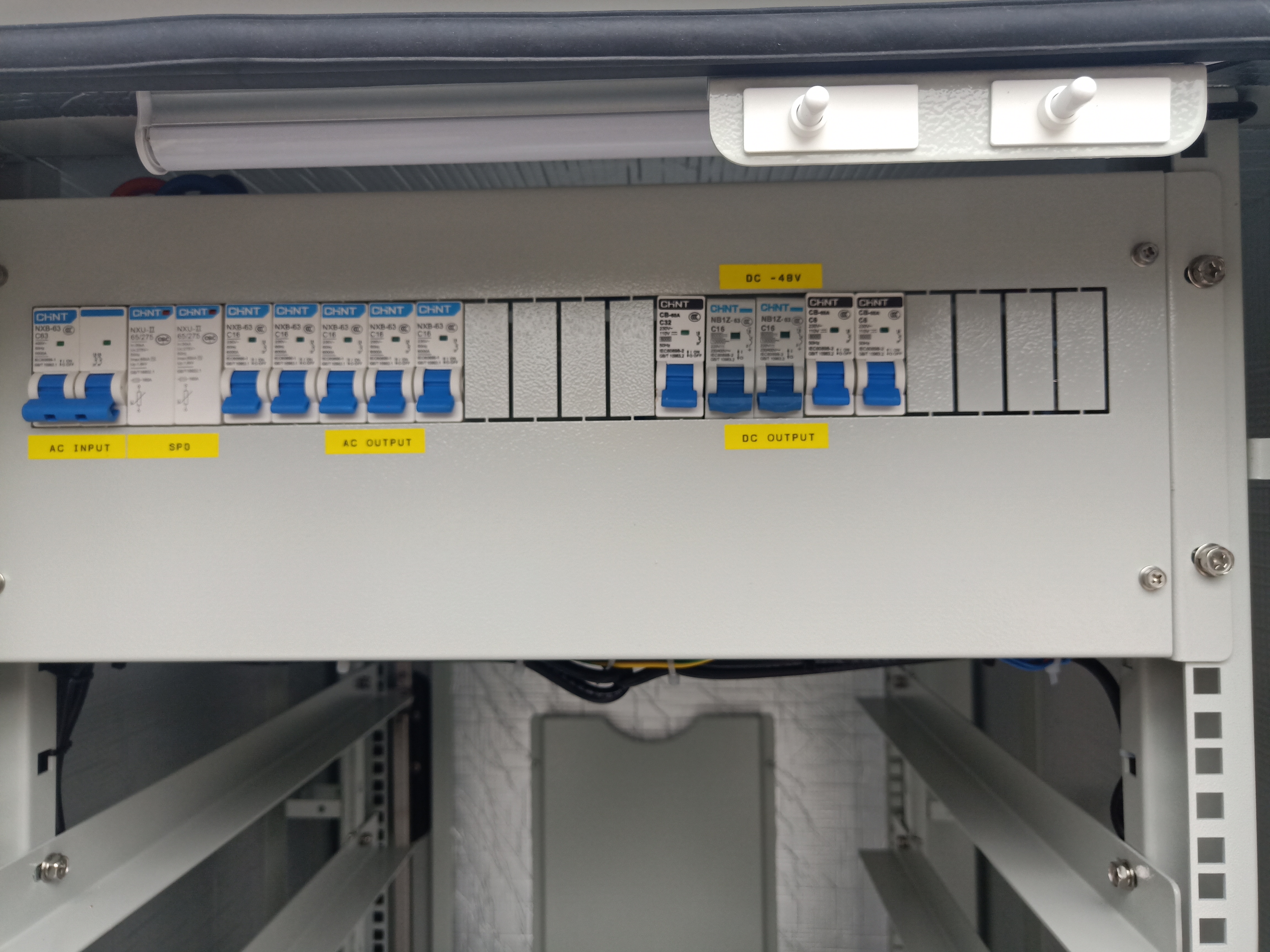 Key Features of Outdoor Communication Cabinets