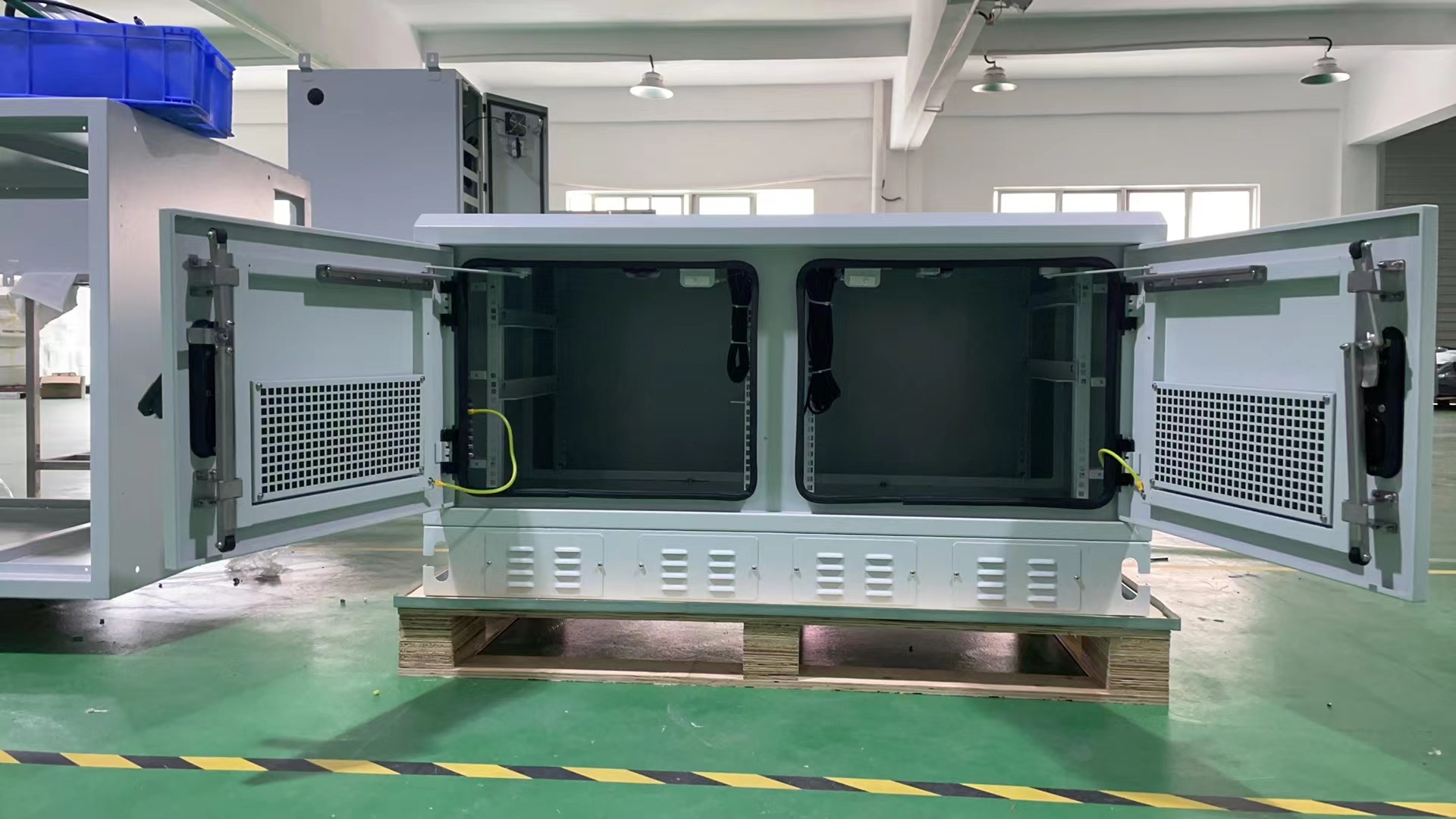 The Formula for Telecom Cabinet Cooling