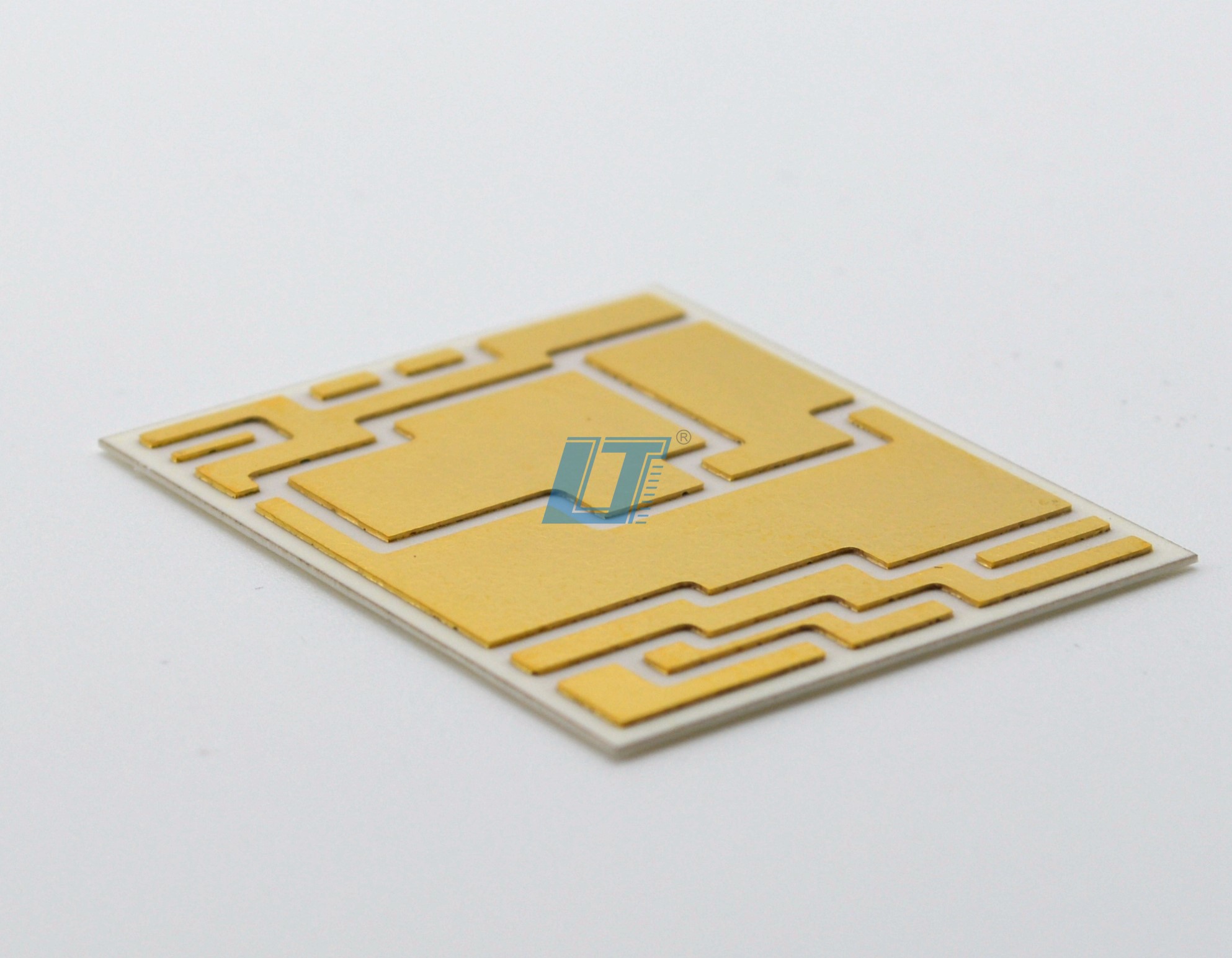 Multilayer Ceramic PCB Structure