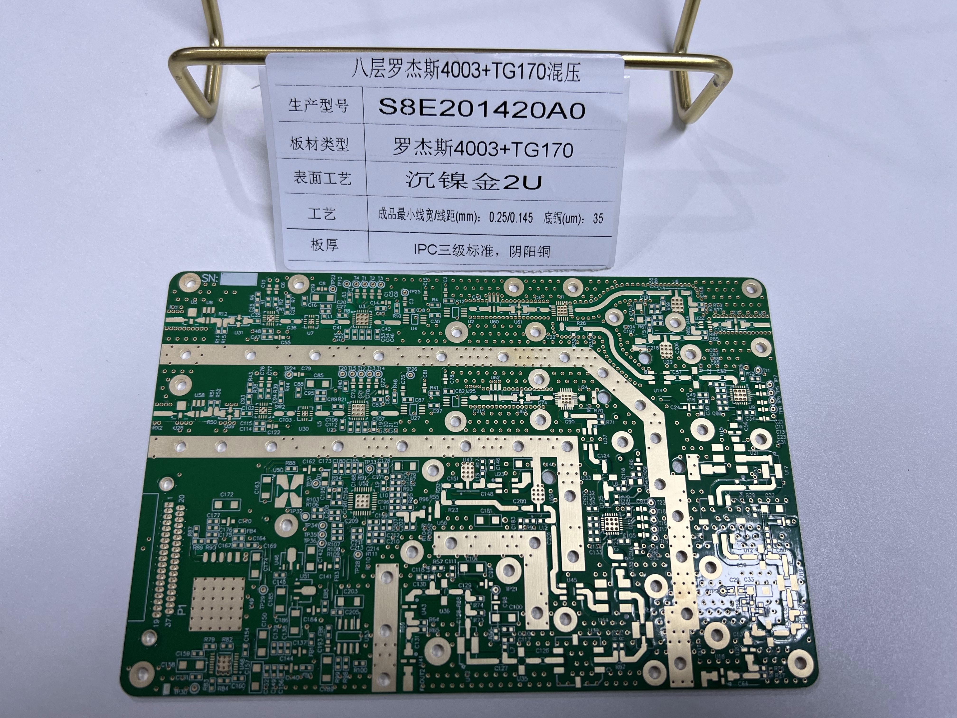 Features of Special Rogers HDI PCB Board