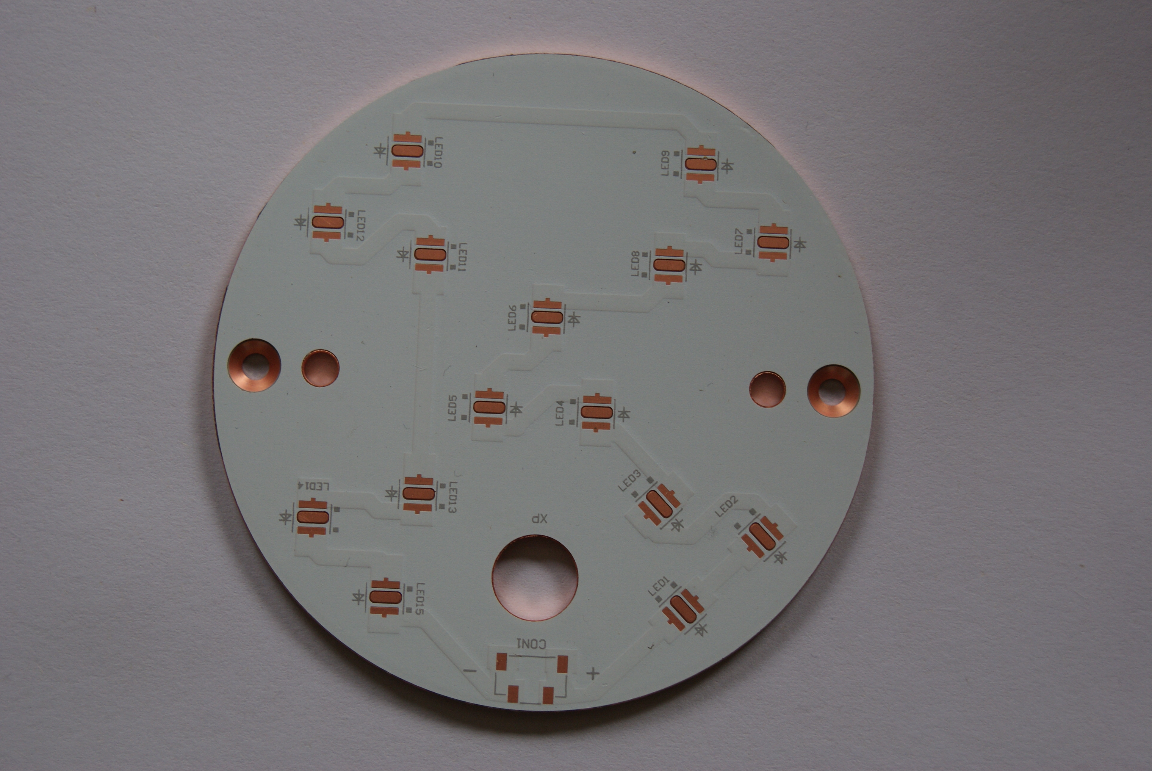 How to balance heat dissipation and performance in 400 watt copper base PCBs