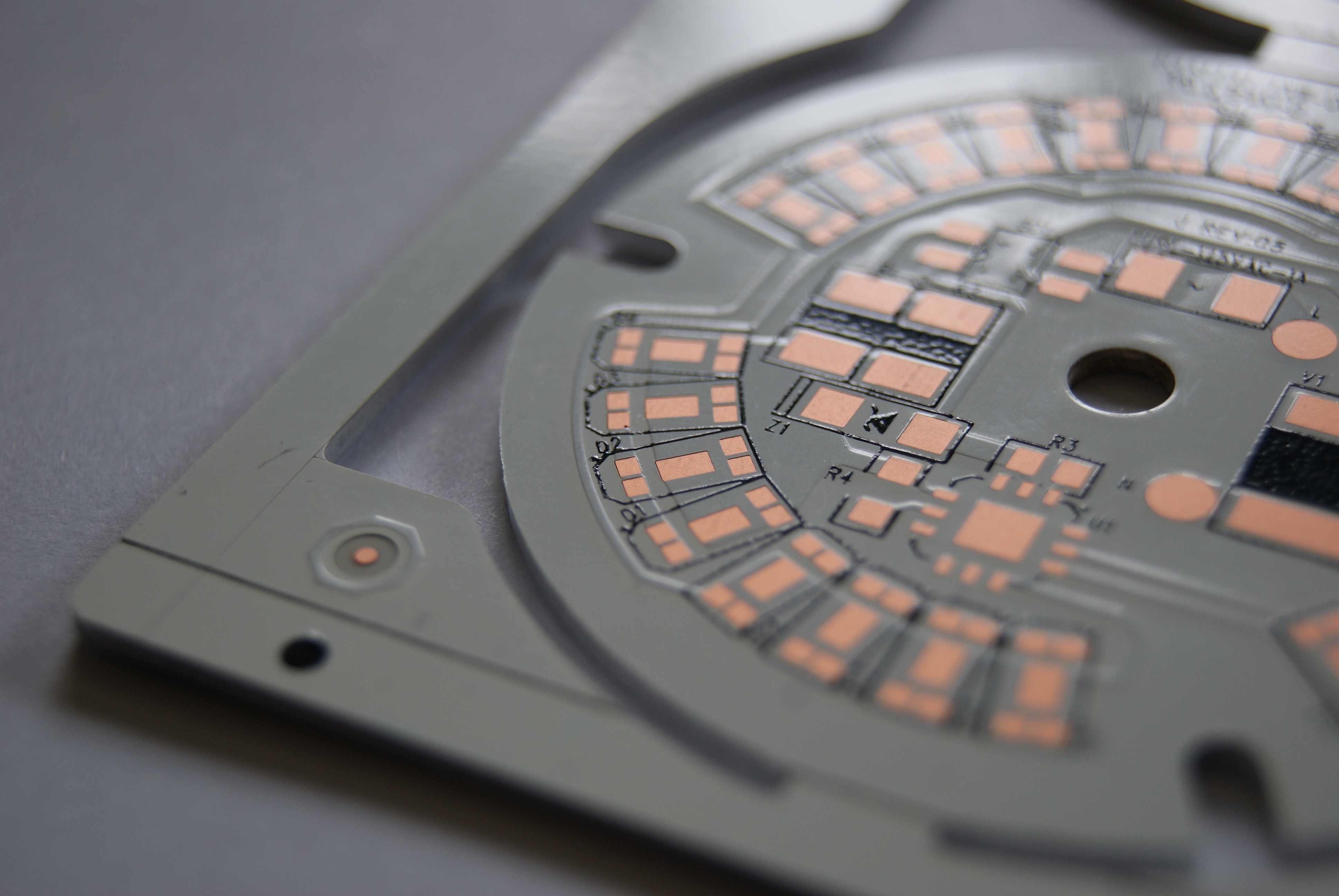 Aluminum Base PCBs: Advantages and Disadvantages