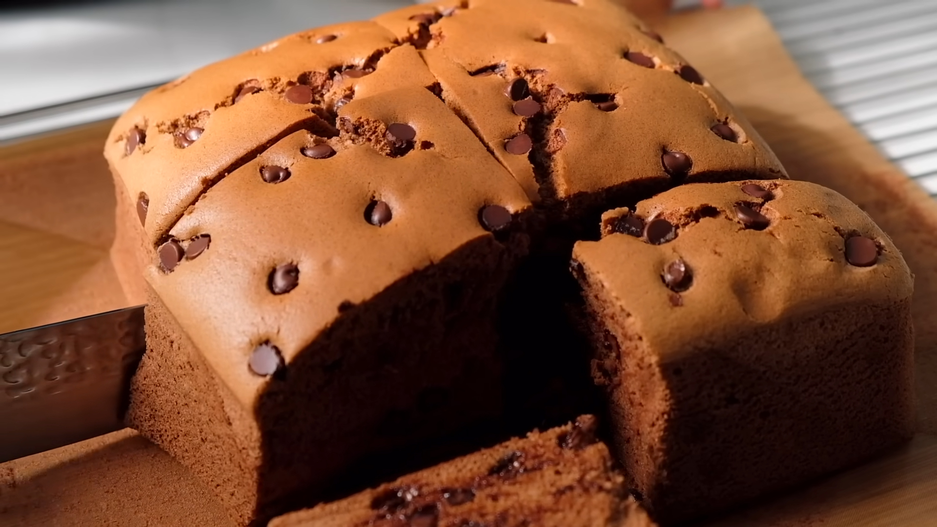 Step-by-Step Recipe for Chocolate Castella Cake