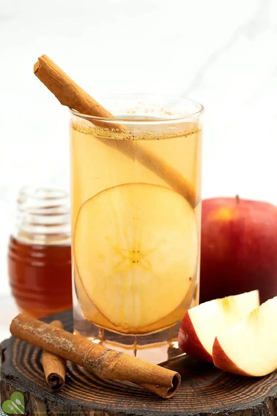 apple cider vinegar and cranberry juice