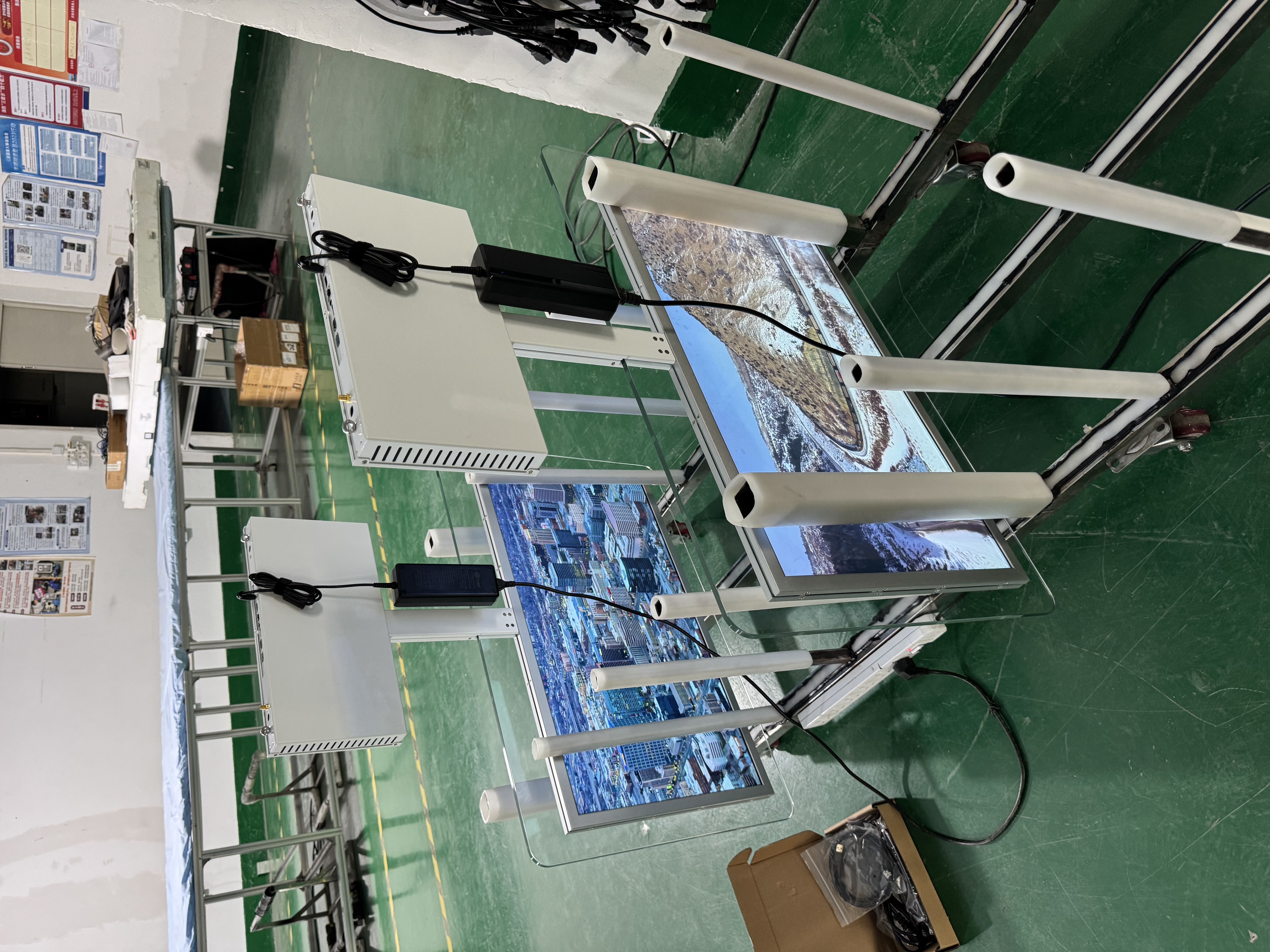 What is an Android Touch Advertising Player SIGNAGE and how it works with Cloud CMS