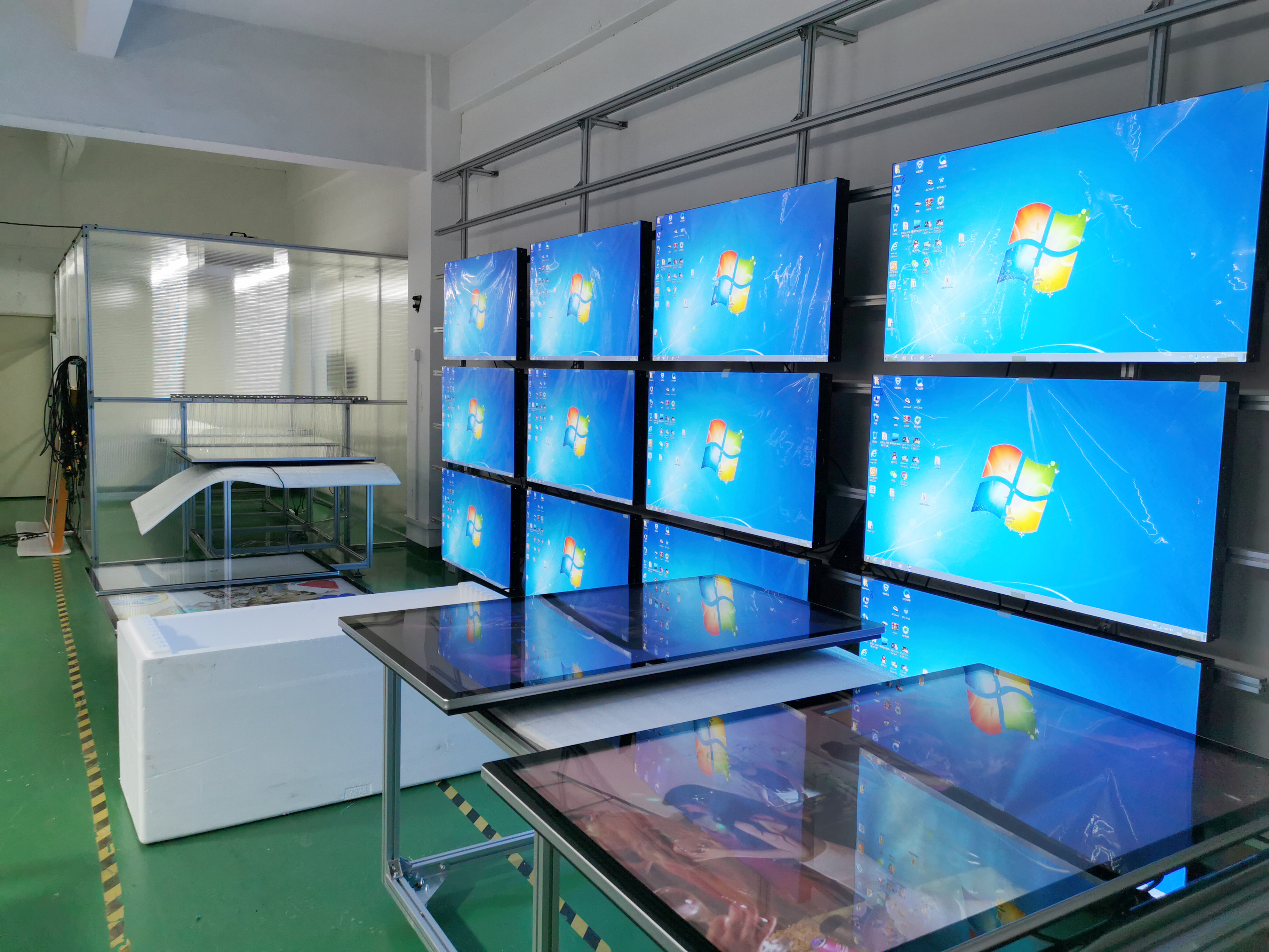 A Complete Guide to Safely Transporting Triple 55 Inch Video Wall Displays
