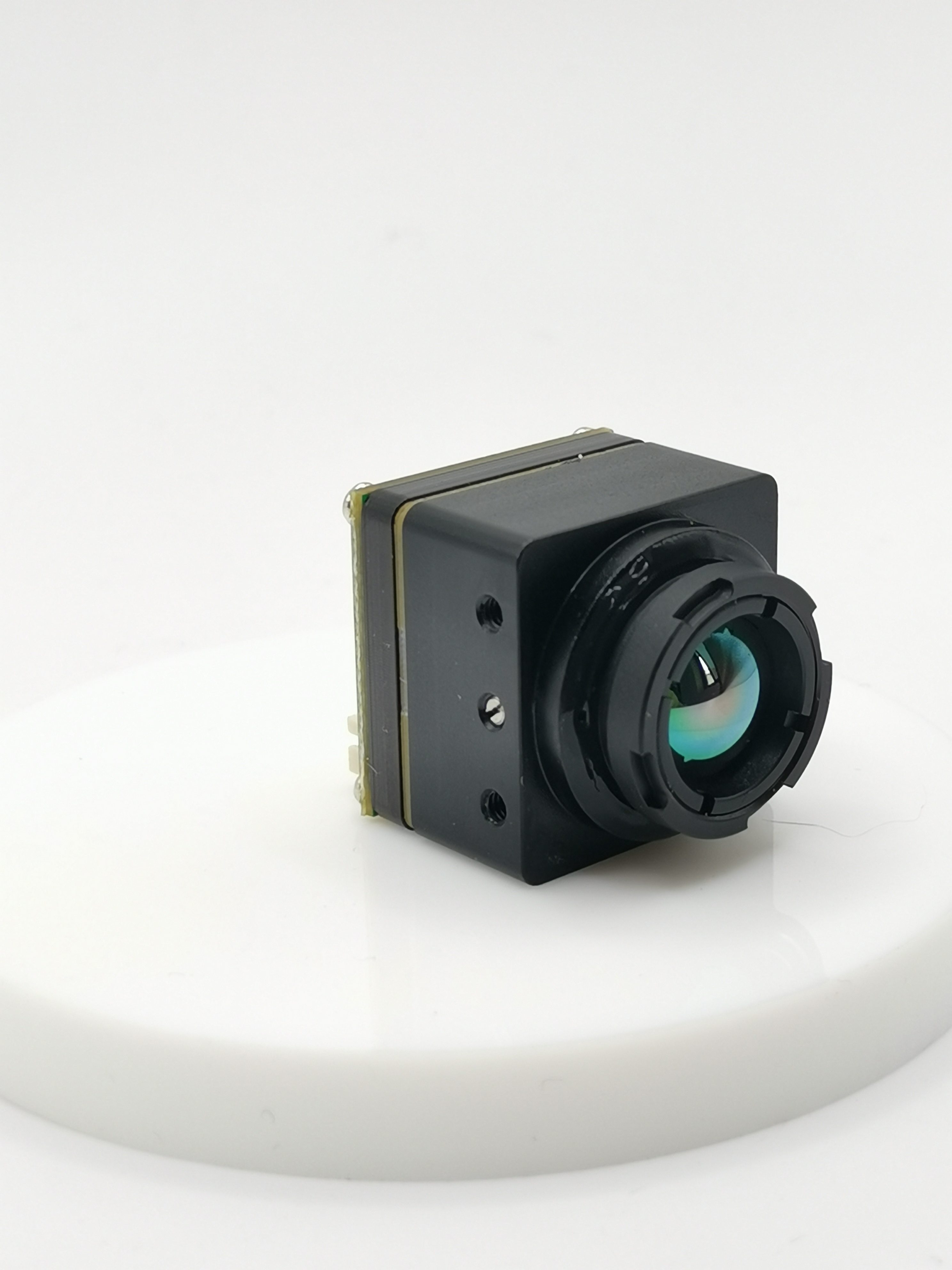 The Technology Behind Dual-Sensor Thermal Cameras