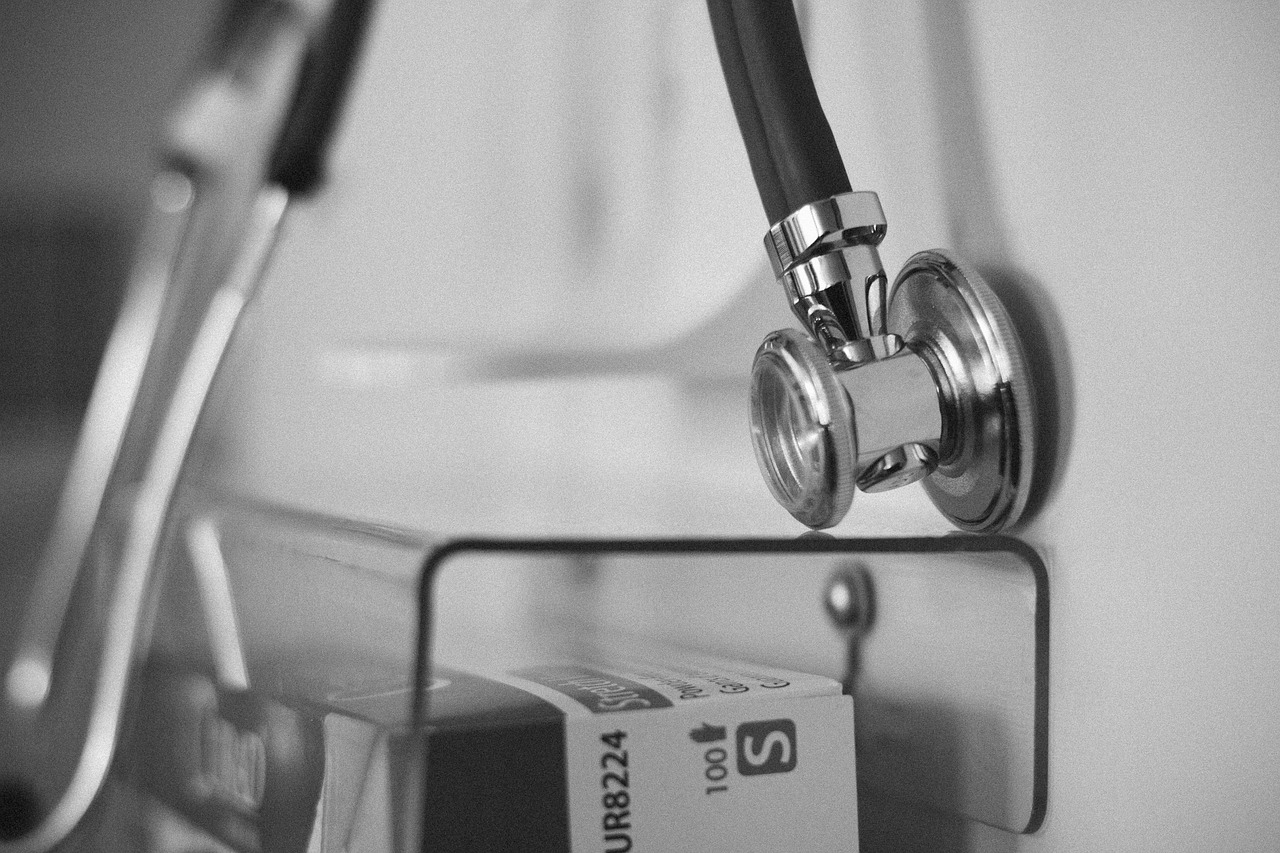 Why Ethical Dilemmas Arise in Cancer Treatment and Their Impact on Patient Care