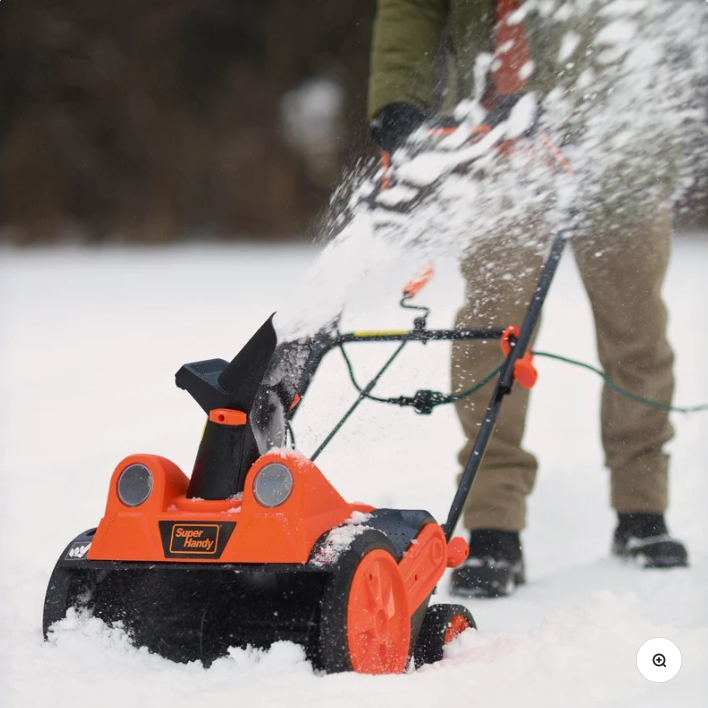 How to Pick the Right Electric Snow Thrower for Your Home