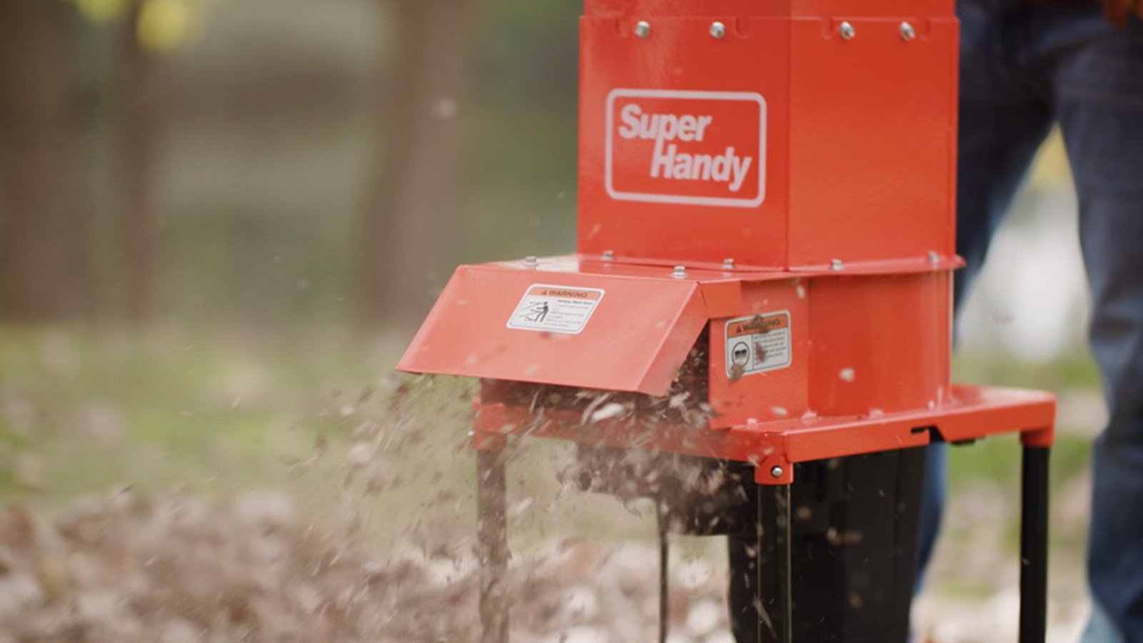 What to Consider in a Leaf Mulcher