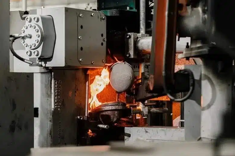 Die casting process in automotive industry