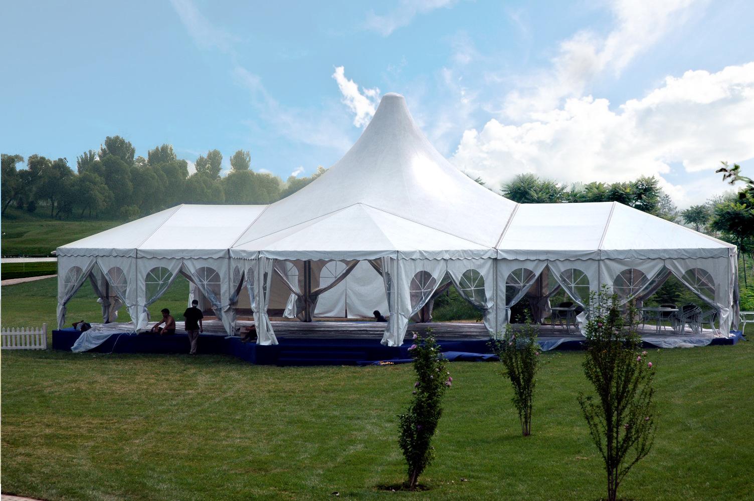 Frame Tents vs. Pole Tents: The Ultimate Commercial Guide