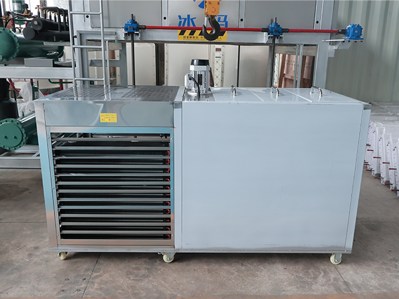 Eisblockmaschine