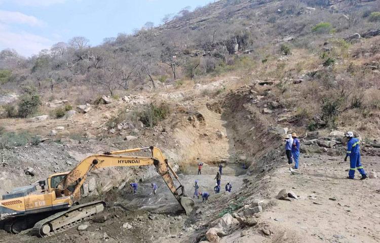 Site Accessibility for Compact Excavators and Crawlers