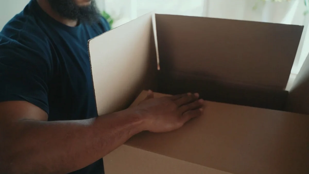 How Much Does Hourly Moving Labor and Loading Help Cost in 2024?