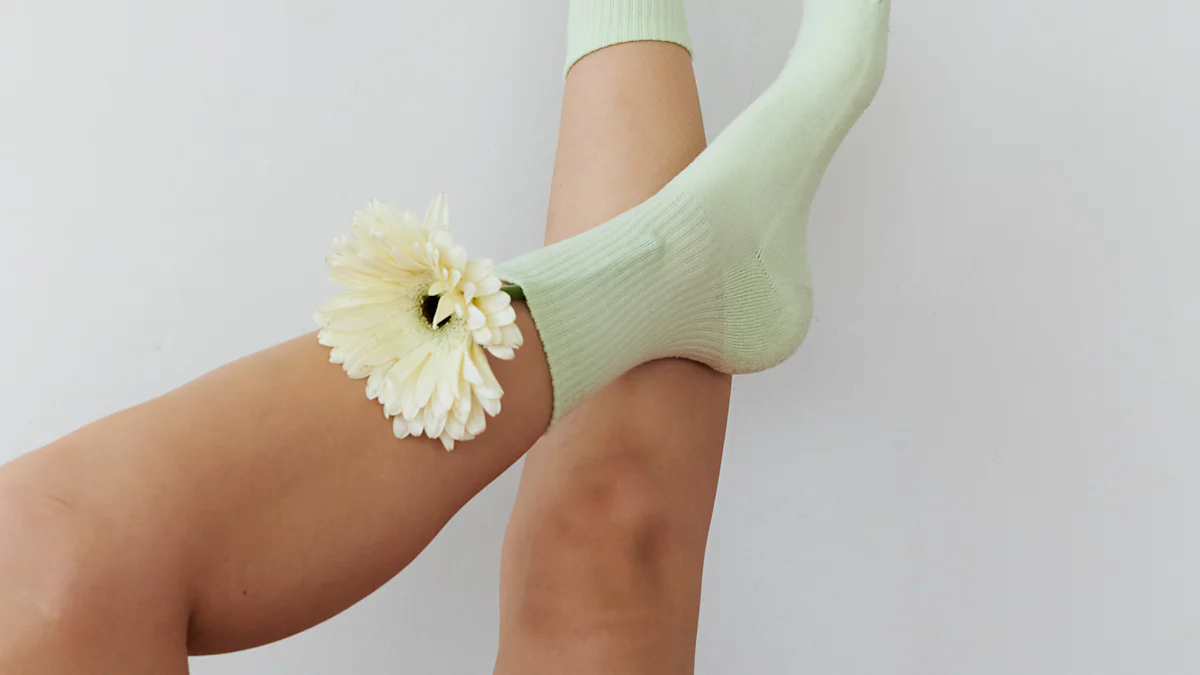 Key Features to Look for in Green Nylon Socks