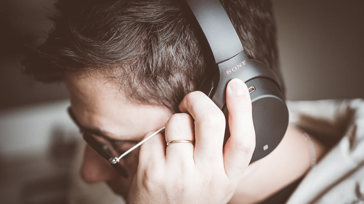 Understanding Noise Cancelling Headsets