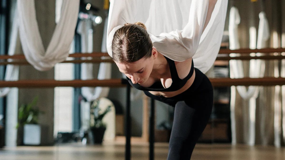 Μαθήματα Aerial Yoga στο Παλαιό Φάληρο