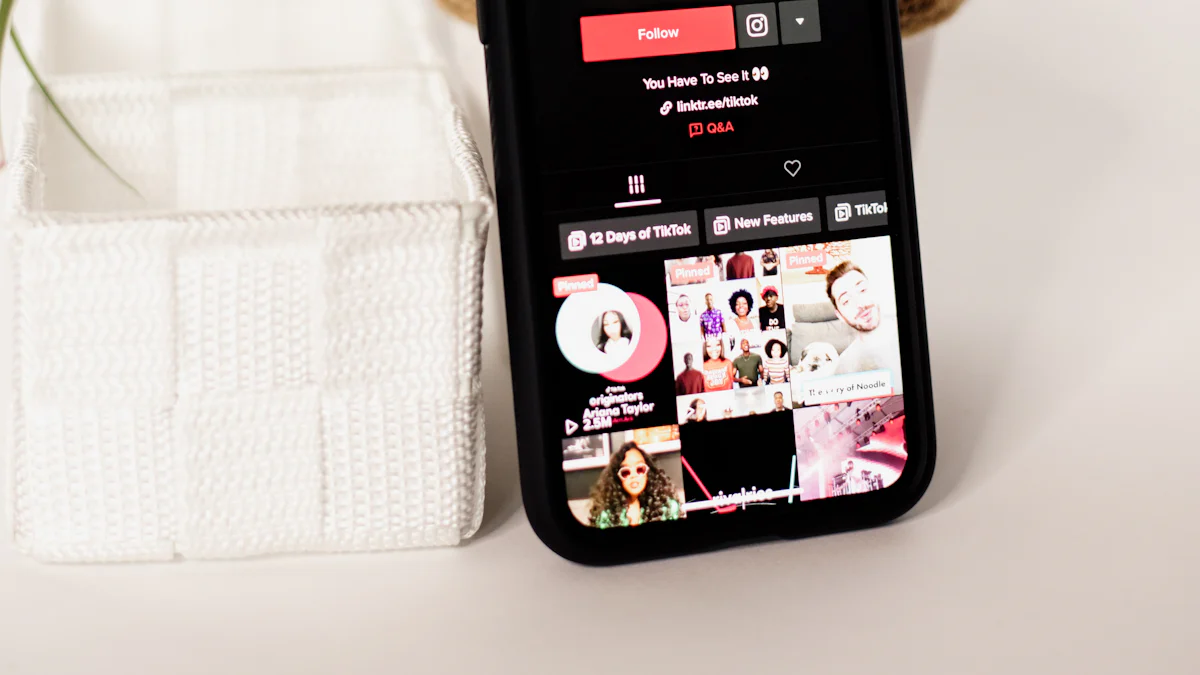 TikTok lance conversations groupe pour interagir facilement