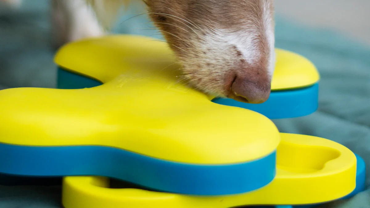 MU GROUP Pet Toys vs. Outward Hound: A Better Choice