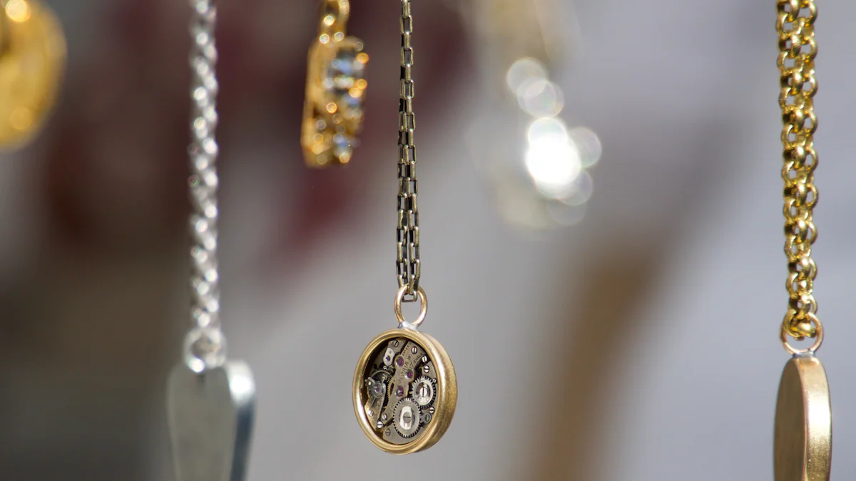 Top 15 Sustainable Gold Jewelry Brands for 2024