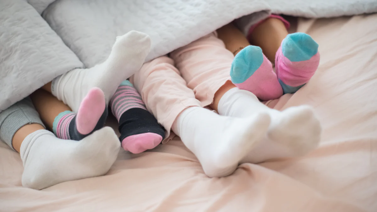 Guide to Choosing the Best Cotton Socks for Girls