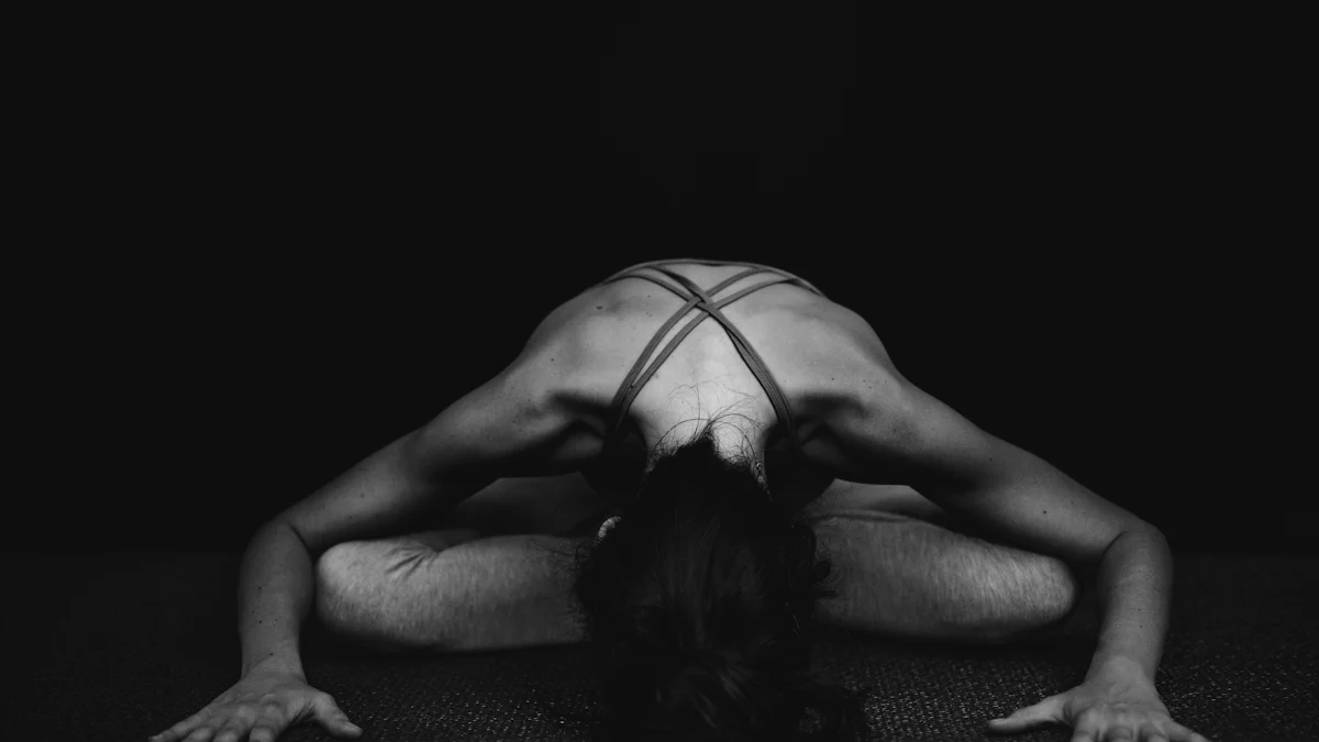 Naked Nude Yoga: Practica segura y efectiva