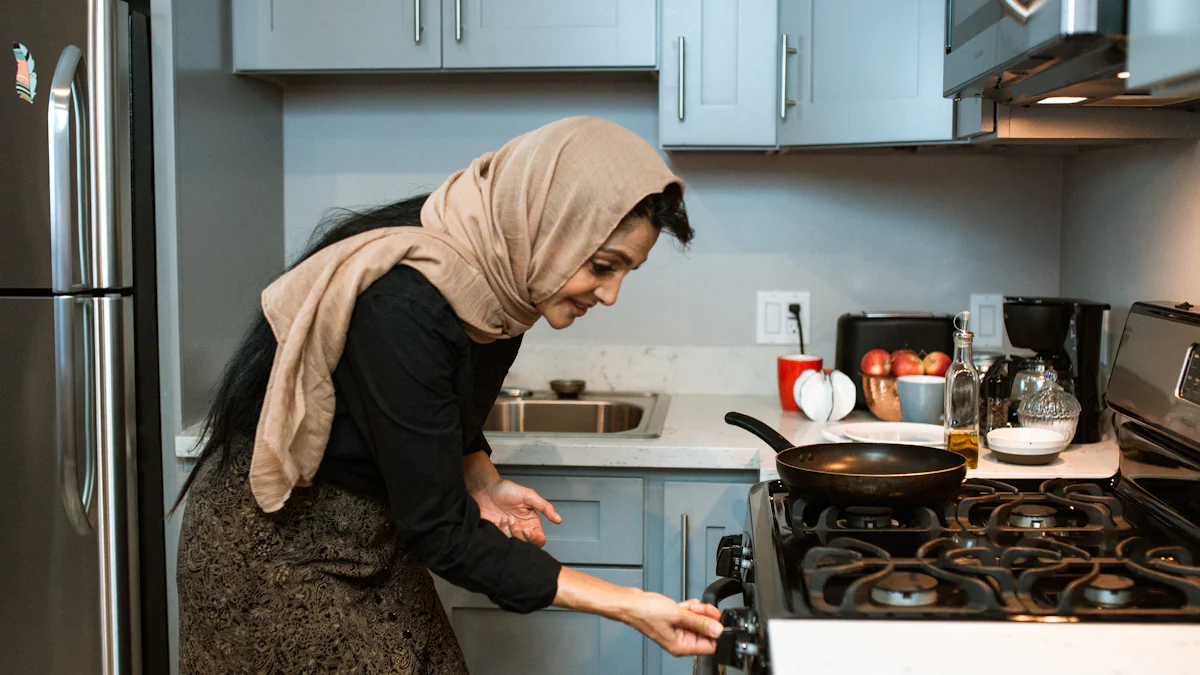 How a Large Family Air Fryer Saves Time in the Kitchen