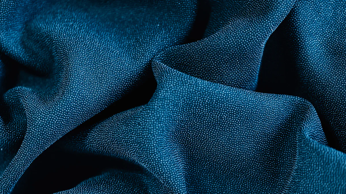 Comfort in Wool-Polyester Blend Fabrics