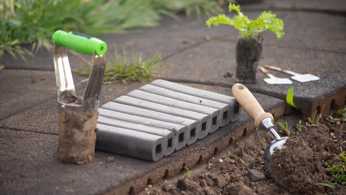 Top 5 Weed Removing Hand Tools for 2024