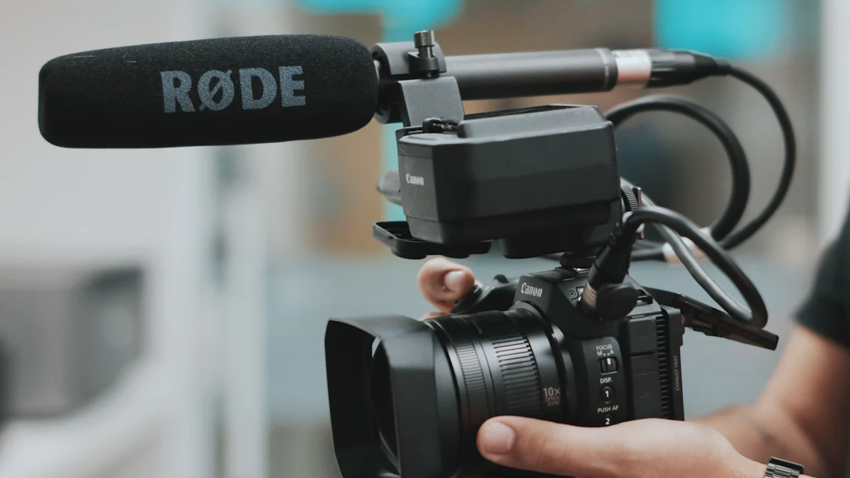 Professional Video Recorders vs. Small Recording Devices: A Detailed Analysis