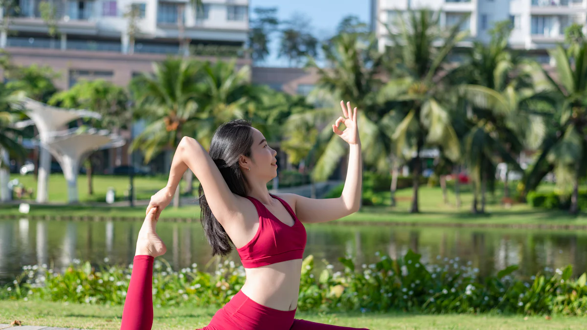 Hoe Yoga in de Natuur Je Welzijn Verbetert
