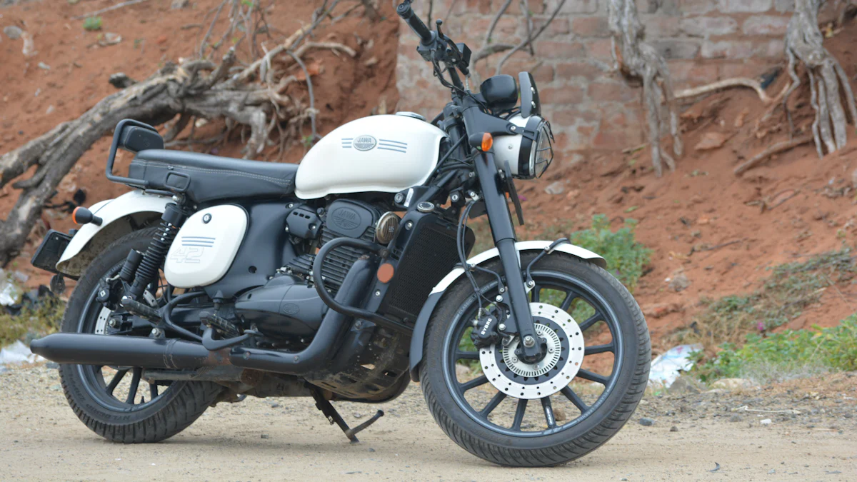 Key Features to Consider in a Waterproof GPS for Motorcycle